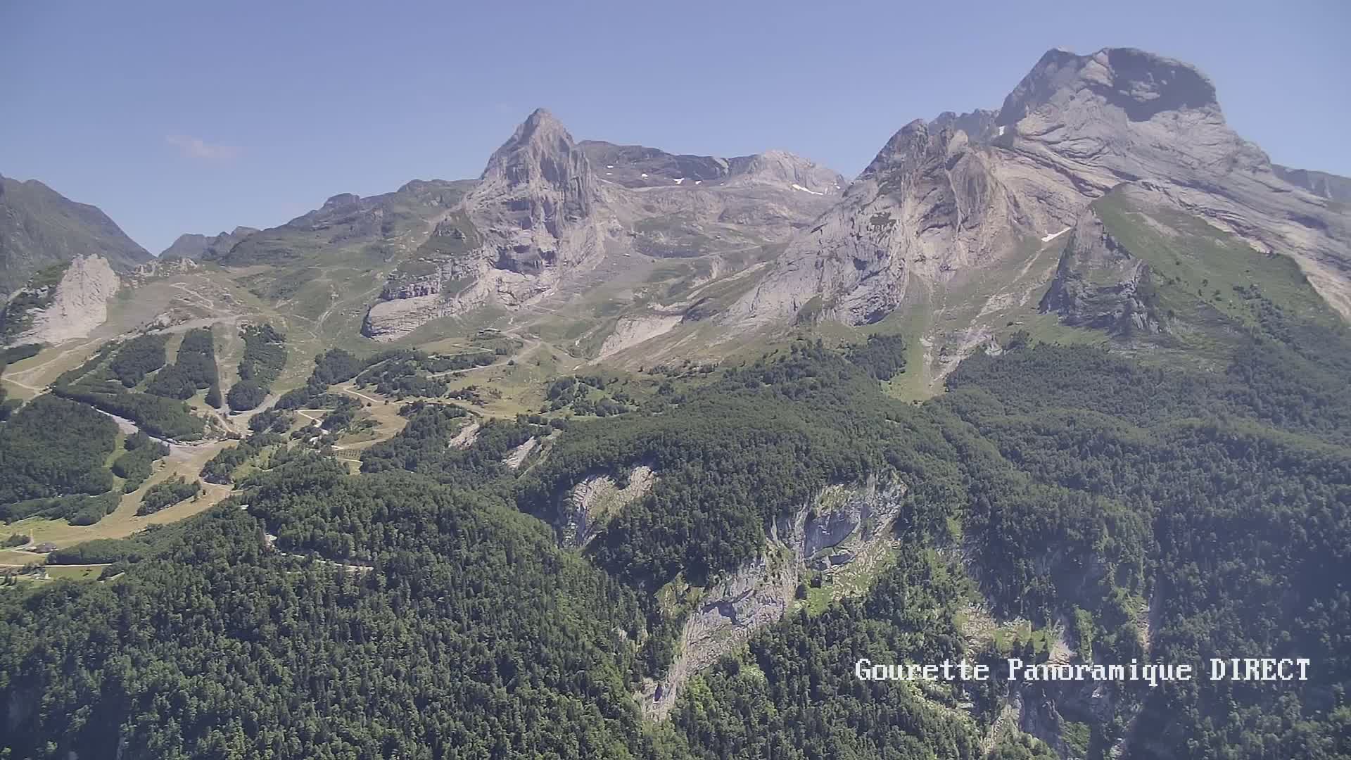 Gourette,  Pyrenees Panaromic Live Cam - Eaux-Bonnes,  Pyrenees-Atlantiques, Nouvelle-Aquitaine, France