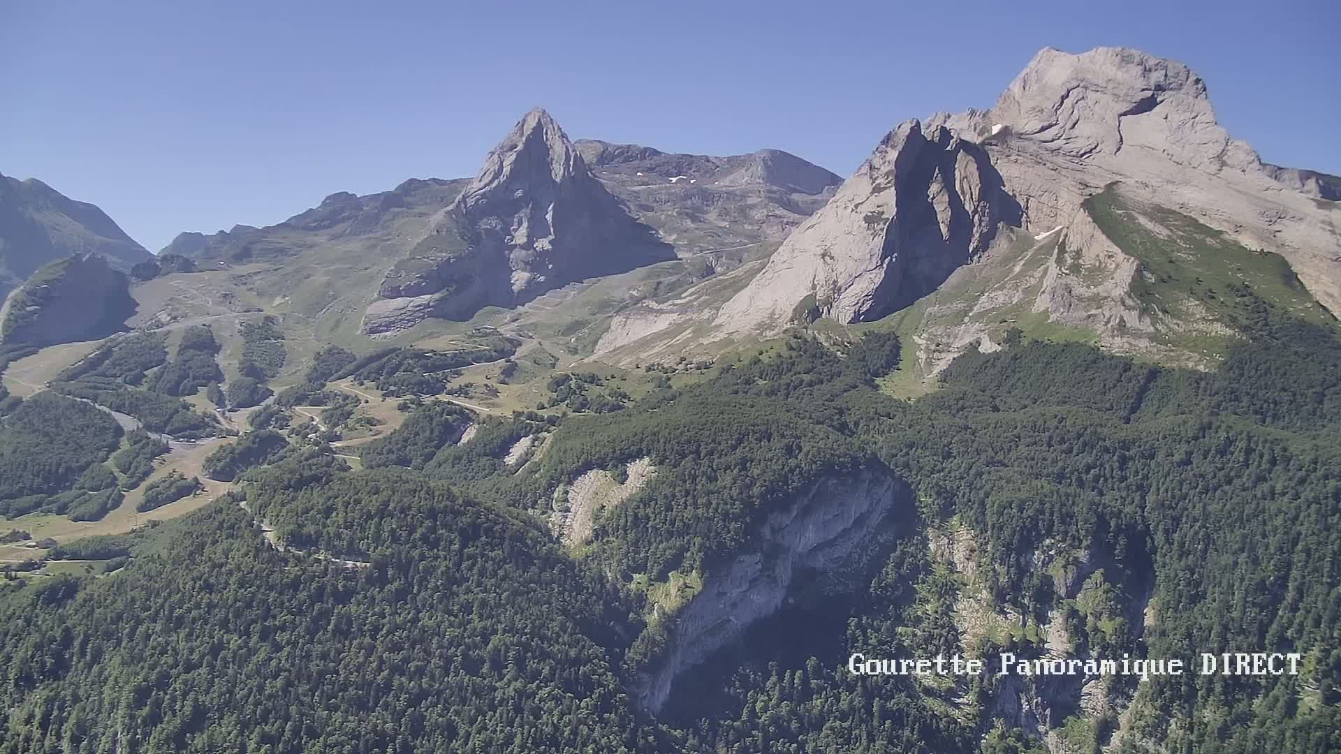 Gourette,  Pyrenees Panaromic Live Cam - Eaux-Bonnes,  Pyrenees-Atlantiques, Nouvelle-Aquitaine, France