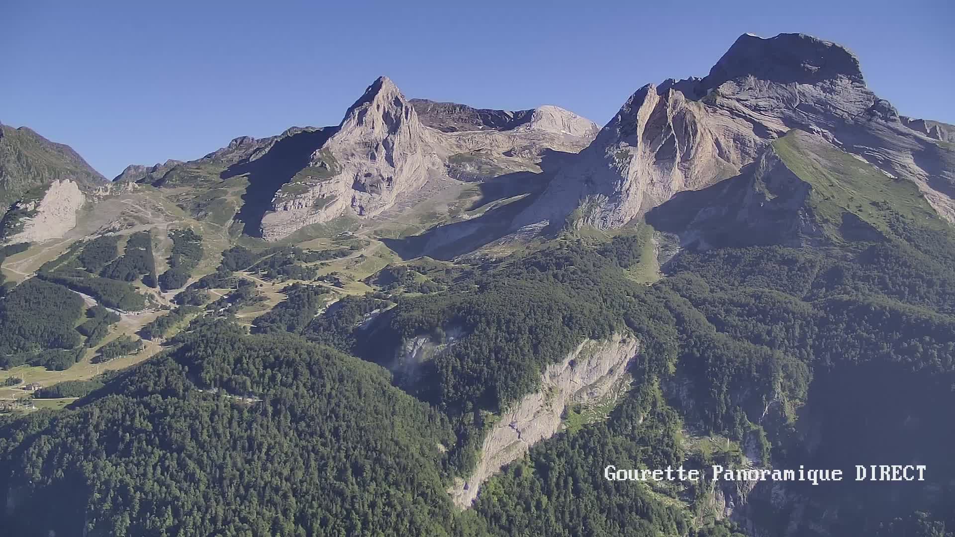Gourette,  Pyrenees Panaromic Live Cam - Eaux-Bonnes,  Pyrenees-Atlantiques, Nouvelle-Aquitaine, France