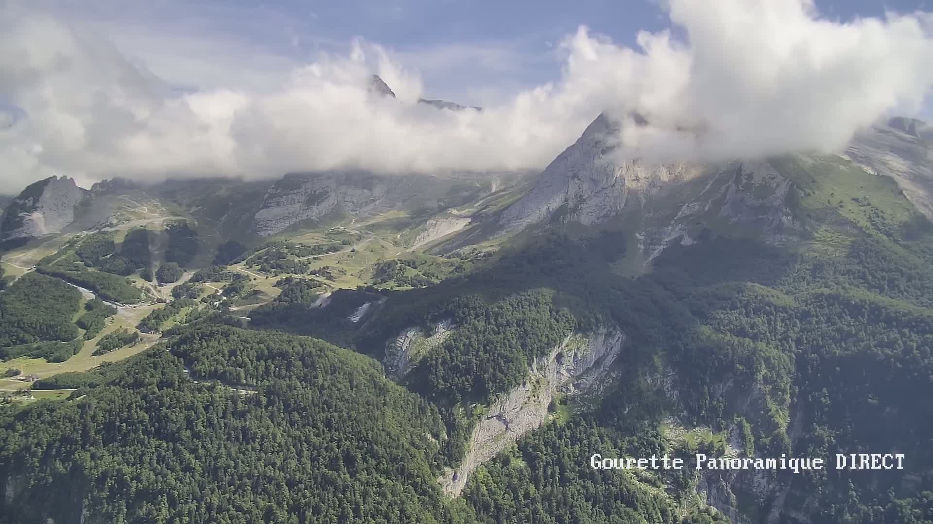 Gourette,  Pyrenees Panaromic Live Cam - Eaux-Bonnes,  Pyrenees-Atlantiques, Nouvelle-Aquitaine, France