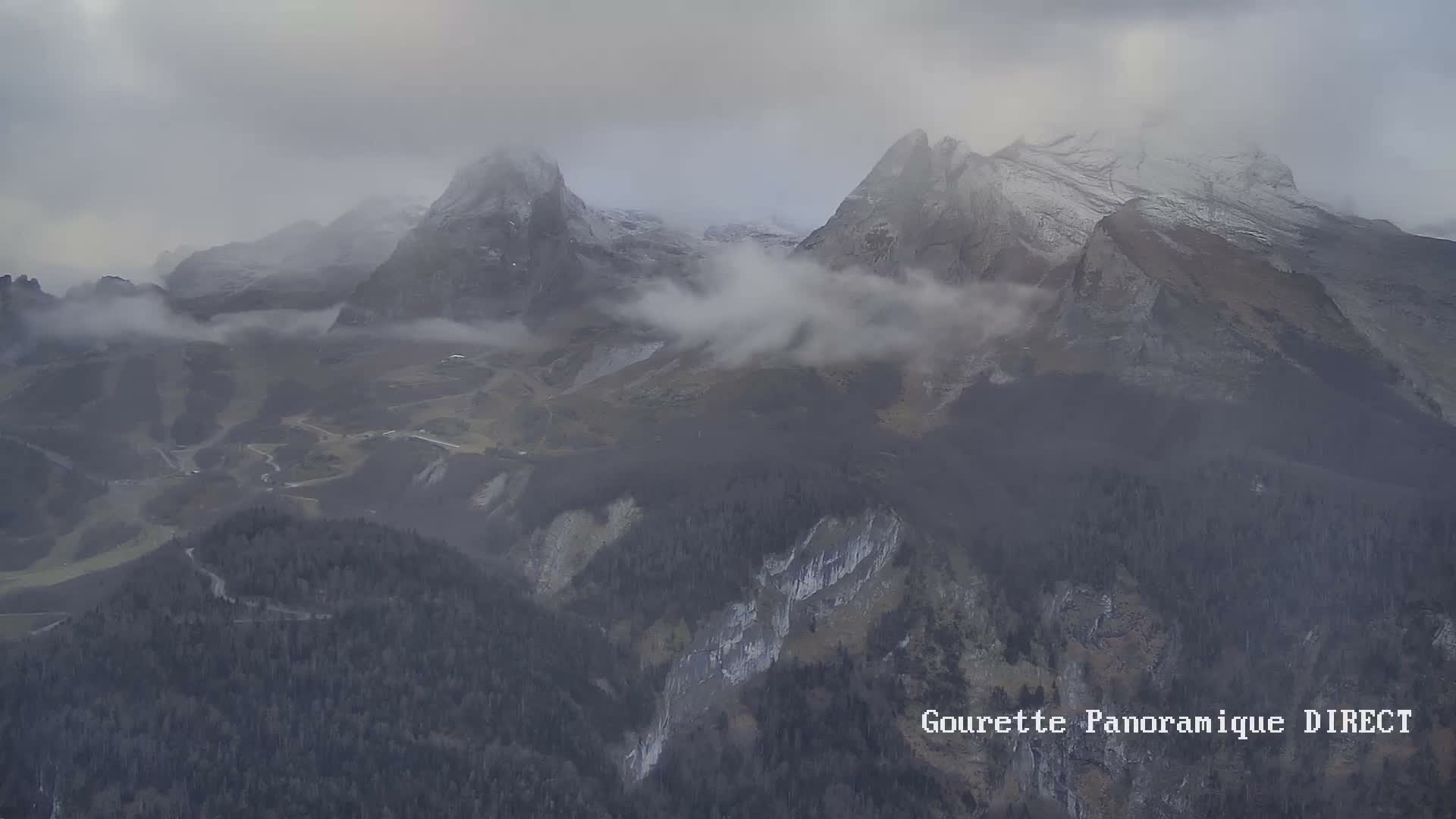Gourette,  Pyrenees Panaromic Live Cam - Gourette, Eaux-Bonnes,  Pyrenees-Atlantiques, Nouvelle-Aquitaine, France