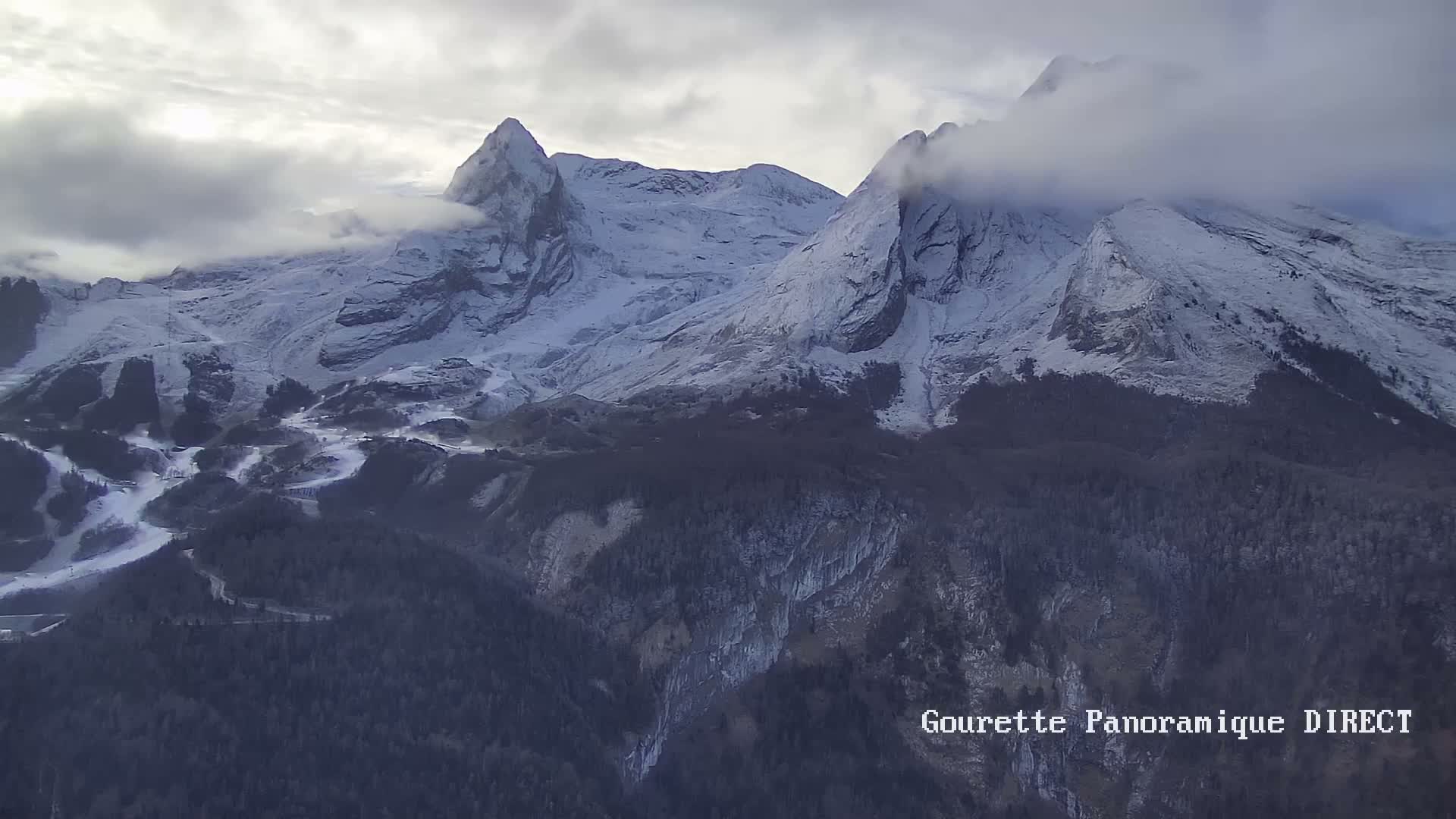 Gourette,  Pyrenees Panaromic Live Cam - Gourette, Eaux-Bonnes,  Pyrenees-Atlantiques, Nouvelle-Aquitaine, France