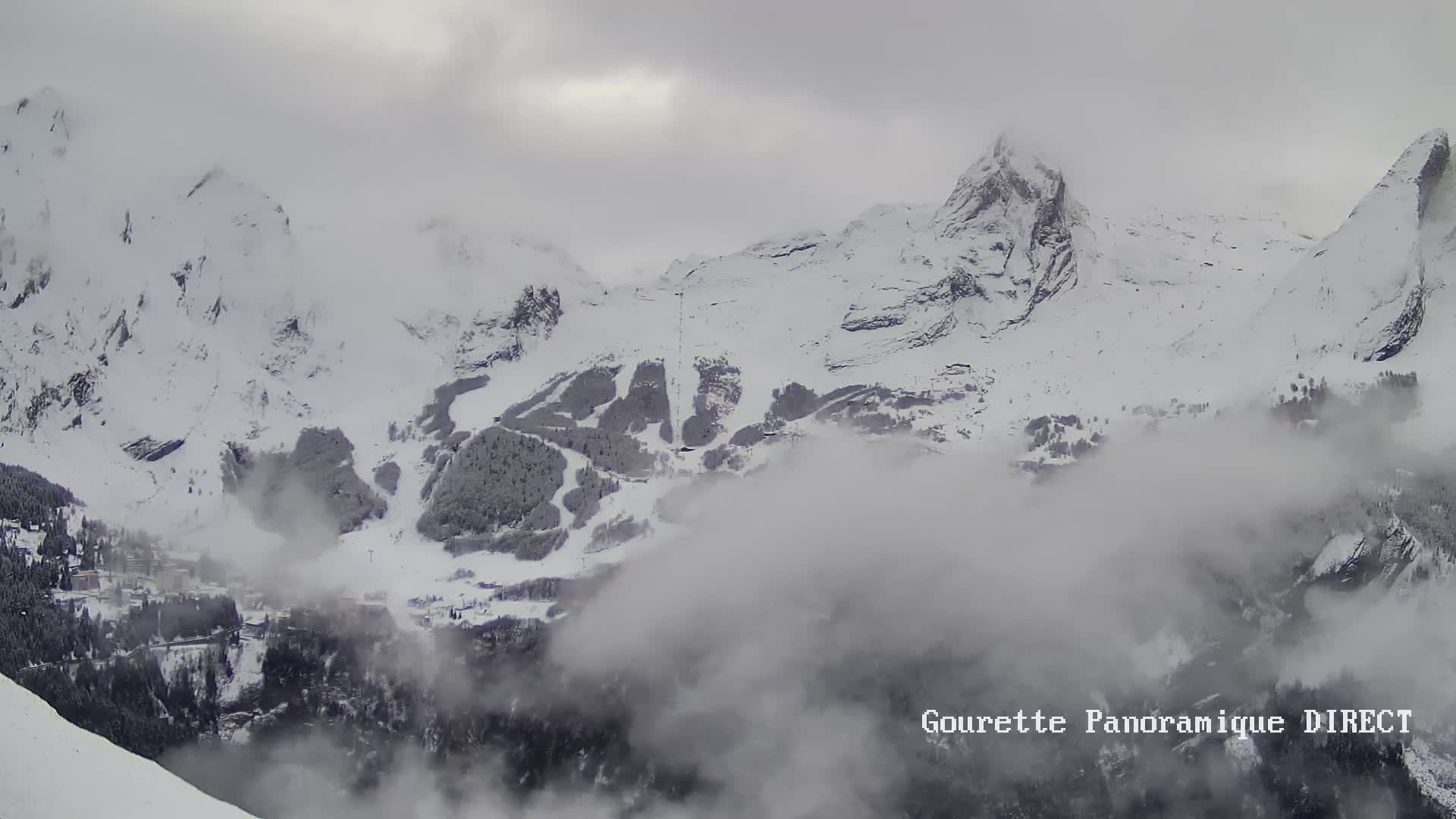 Gourette,  Pyrenees Panaromic Live Cam - Gourette, Eaux-Bonnes,  Pyrenees-Atlantiques, Nouvelle-Aquitaine, France