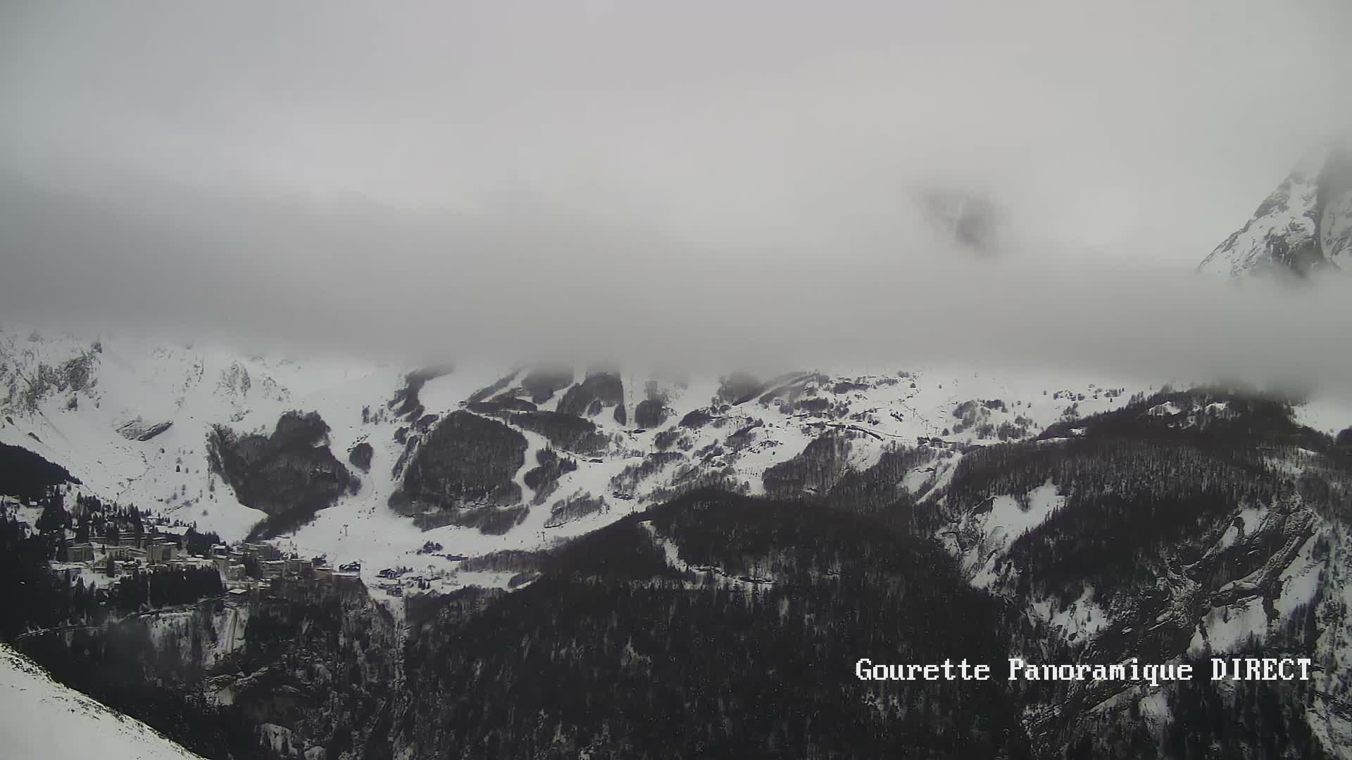 Gourette,  Pyrenees Panaromic Live Cam - Gourette, Eaux-Bonnes,  Pyrenees-Atlantiques, Nouvelle-Aquitaine, France