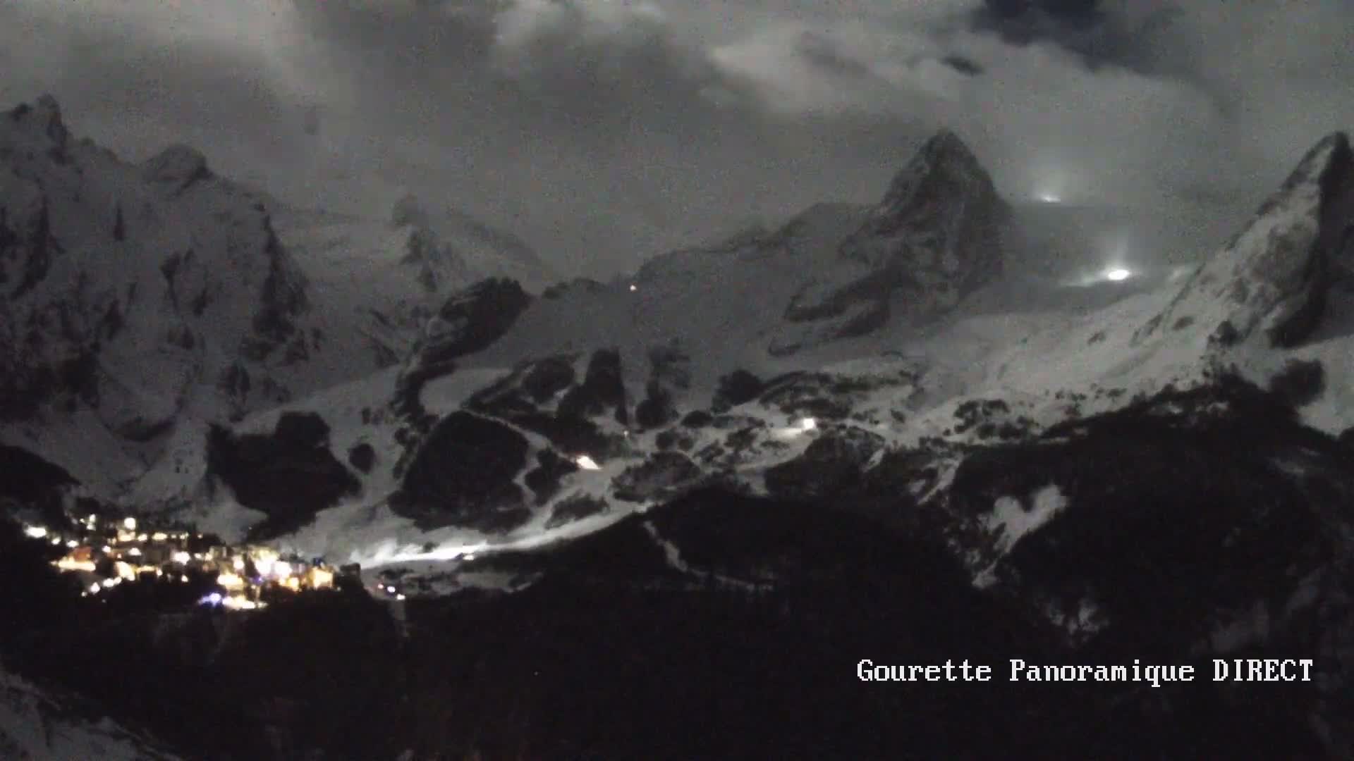 Gourette,  Pyrenees Panaromic Live Cam - Gourette, Eaux-Bonnes,  Pyrenees-Atlantiques, Nouvelle-Aquitaine, France