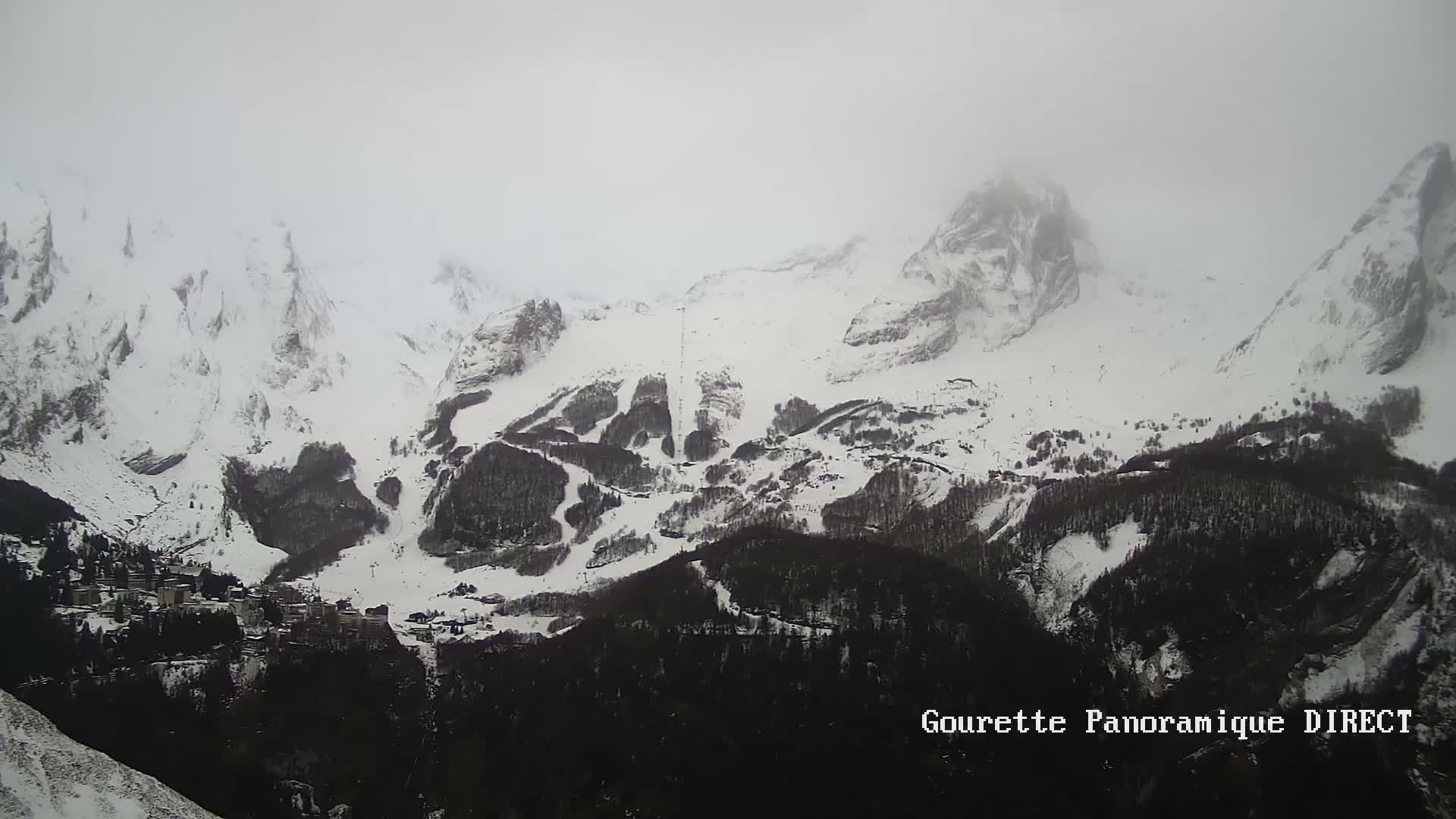 Gourette,  Pyrenees Panaromic Live Cam - Gourette, Eaux-Bonnes,  Pyrenees-Atlantiques, Nouvelle-Aquitaine, France