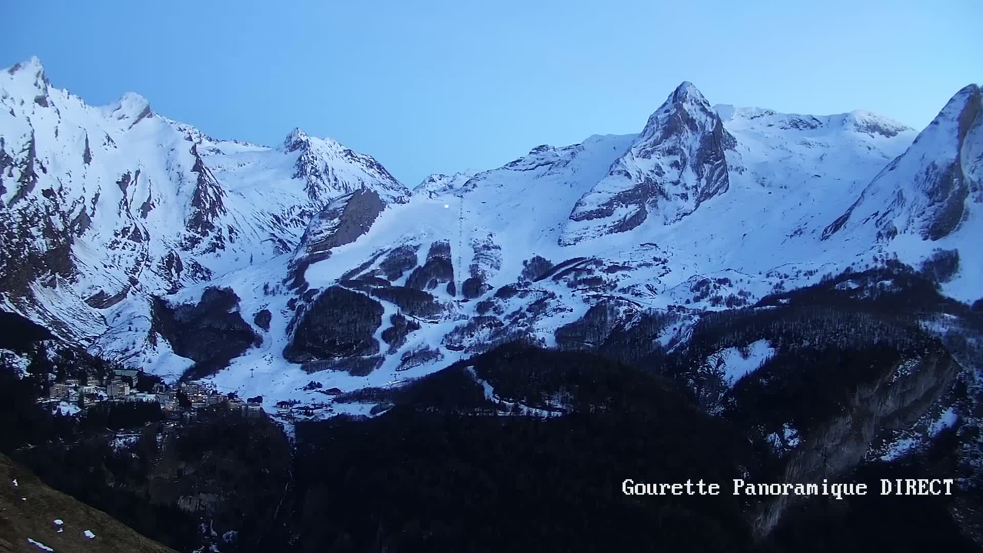 Gourette,  Pyrenees Panaromic Live Cam - Gourette, Eaux-Bonnes,  Pyrenees-Atlantiques, Nouvelle-Aquitaine, France