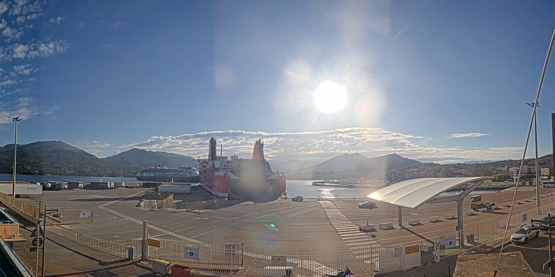 Corsica, Port de Propriano & Commune Live Cam - Sartene, Corse-du-Sud, Corese, France