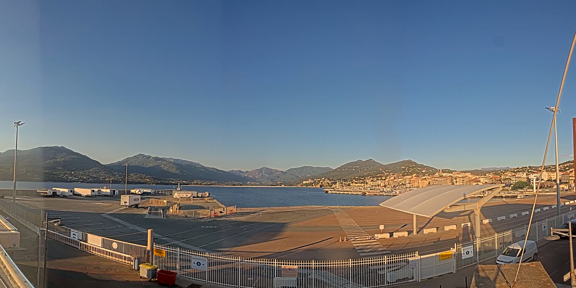 Corsica, Port de Propriano & Commune Live Cam - Sartene, Corse-du-Sud, Corese, France