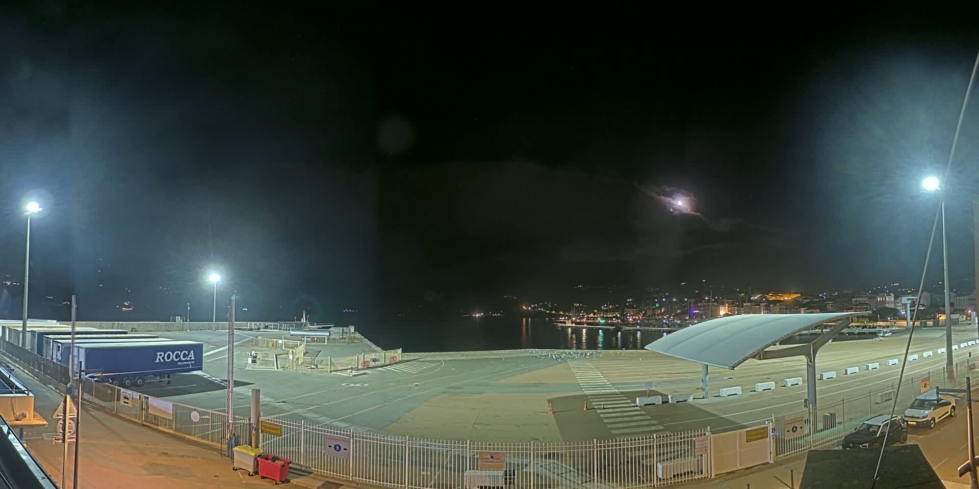 Corsica, Port de Propriano & Commune Live Cam - Sartene, Corse-du-Sud, Corese, France