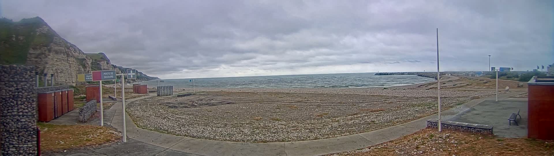 Plage de Saint-Jouin-Bruneval Beach Live Cam - Le Havre, Seine-Maritime, Normandie, France
