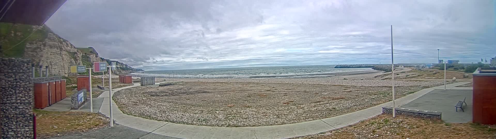 Plage de Saint-Jouin-Bruneval Beach Live Cam - Le Havre, Seine-Maritime, Normandie, France