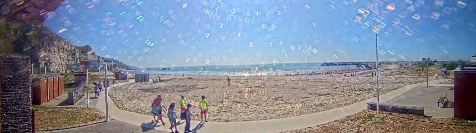 Plage de Saint-Jouin-Bruneval Beach Live Cam - Le Havre, Seine-Maritime, Normandie, France