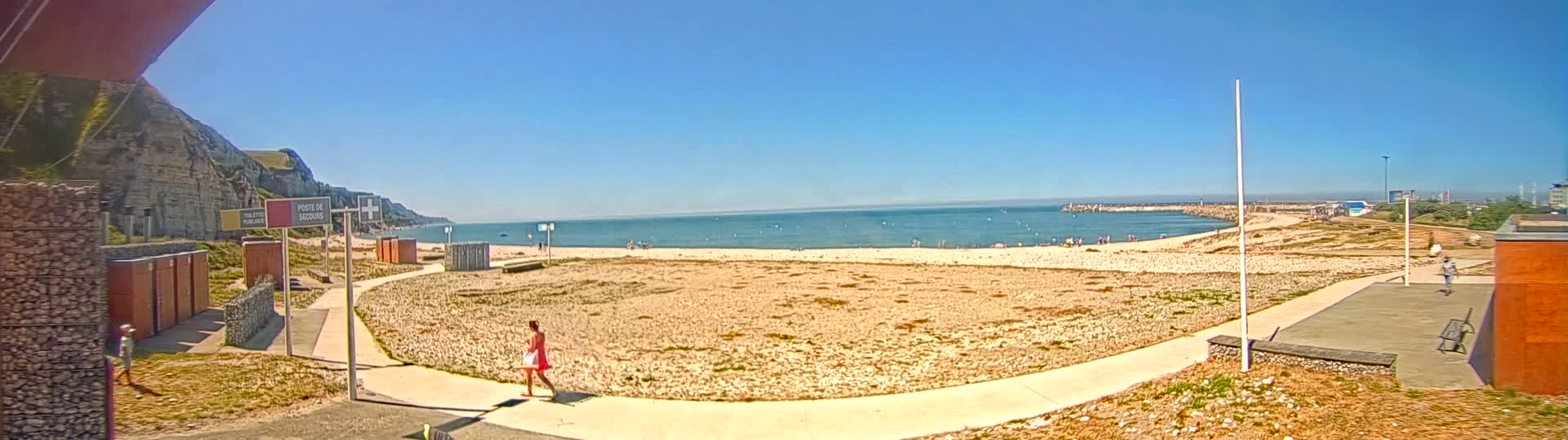 Plage de Saint-Jouin-Bruneval Beach Live Cam - Le Havre, Seine-Maritime, Normandie, France