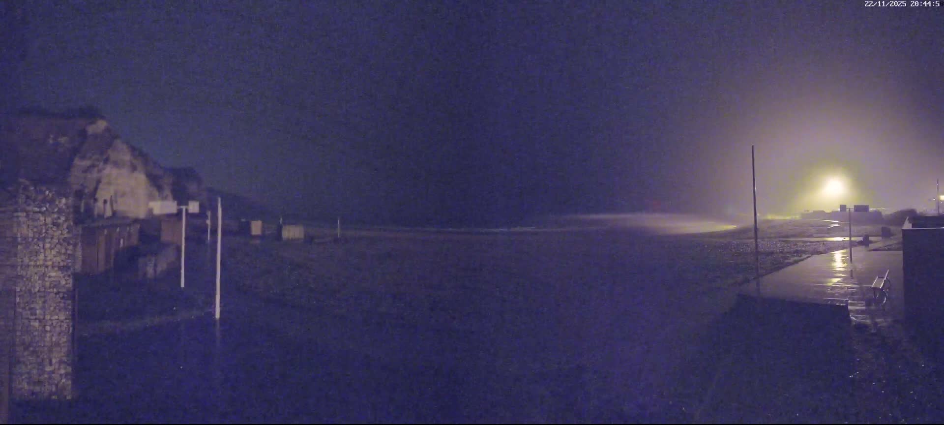 Plage de Saint-Jouin-Bruneval Beach Live Cam - Le Havre, Seine-Maritime, Normandie, France