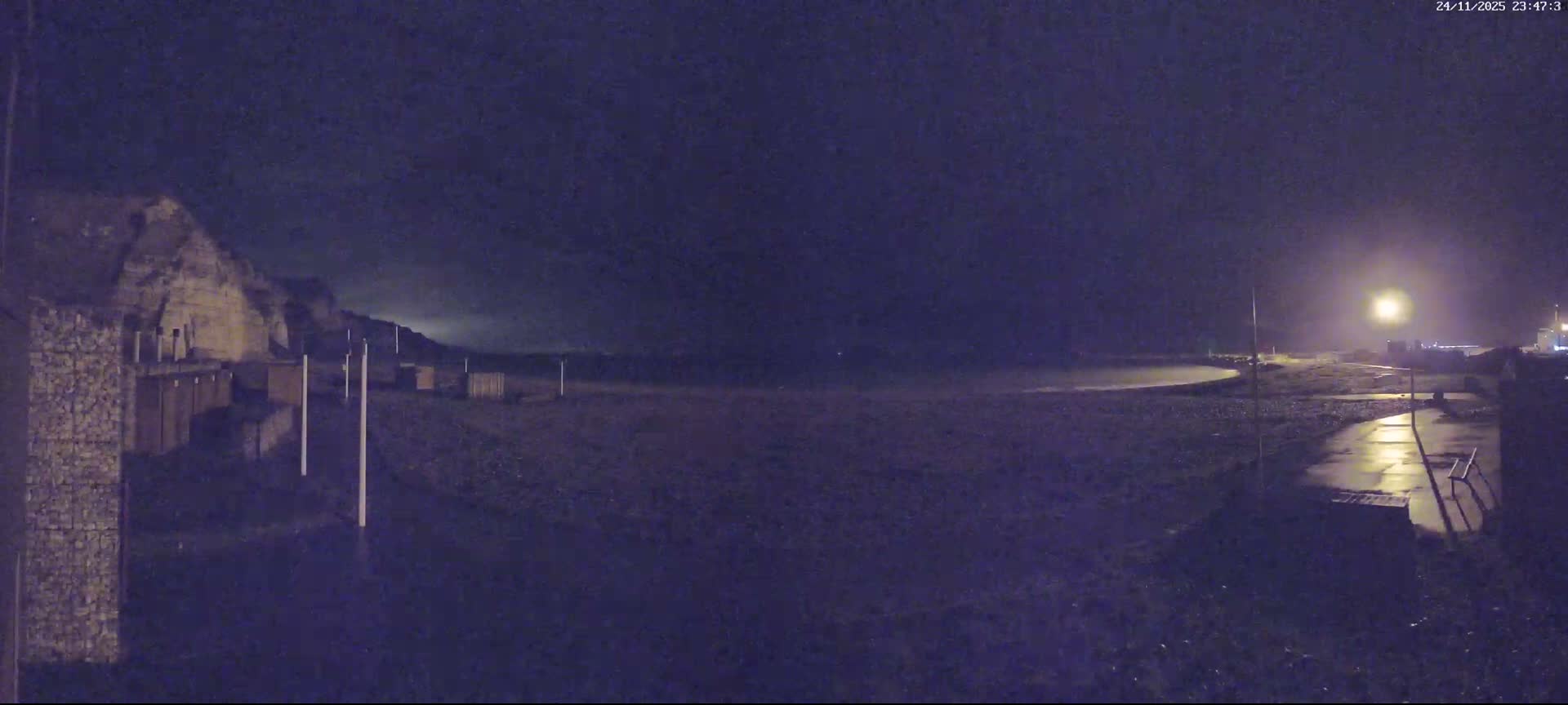 Plage de Saint-Jouin-Bruneval Beach Live Cam - Le Havre, Seine-Maritime, Normandie, France