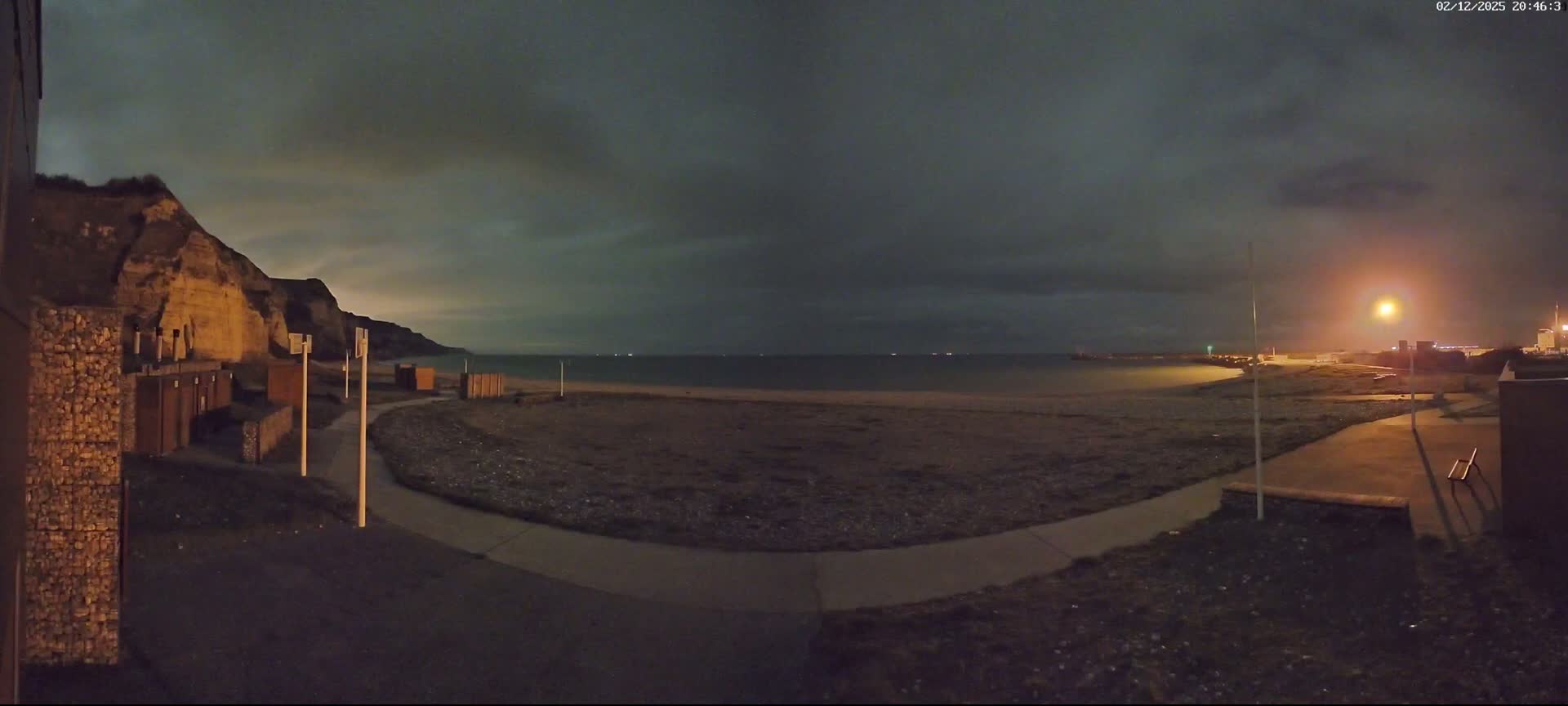 Plage de Saint-Jouin-Bruneval Beach Live Cam - Le Havre, Seine-Maritime, Normandie, France