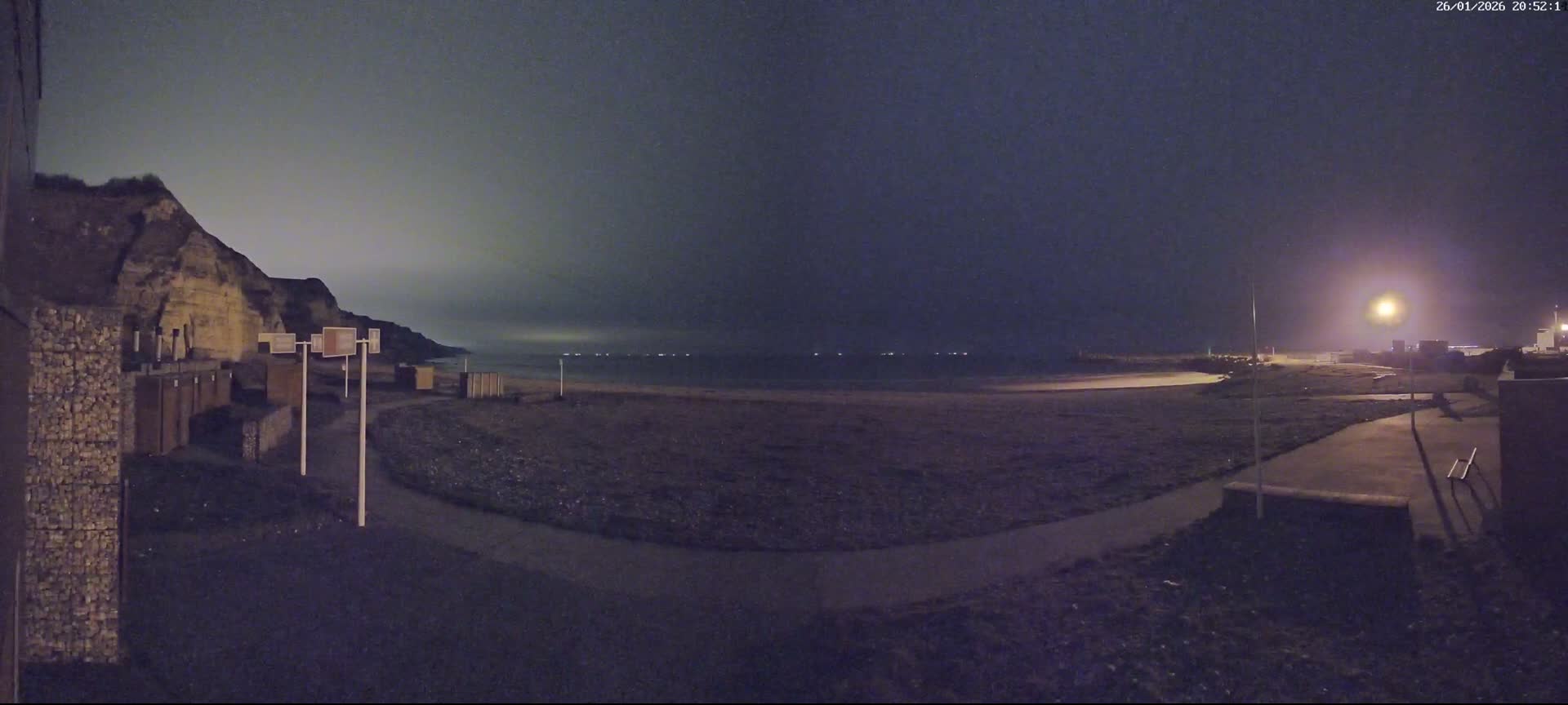 Plage de Saint-Jouin-Bruneval Beach Live Cam - Le Havre, Seine-Maritime, Normandie, France