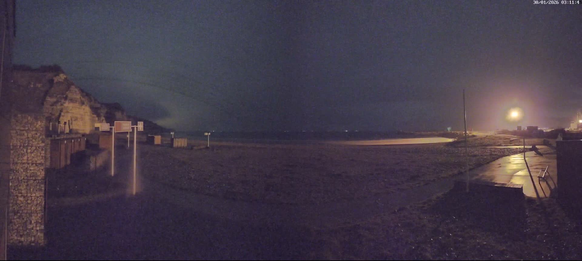 Plage de Saint-Jouin-Bruneval Beach Live Cam - Le Havre, Seine-Maritime, Normandie, France