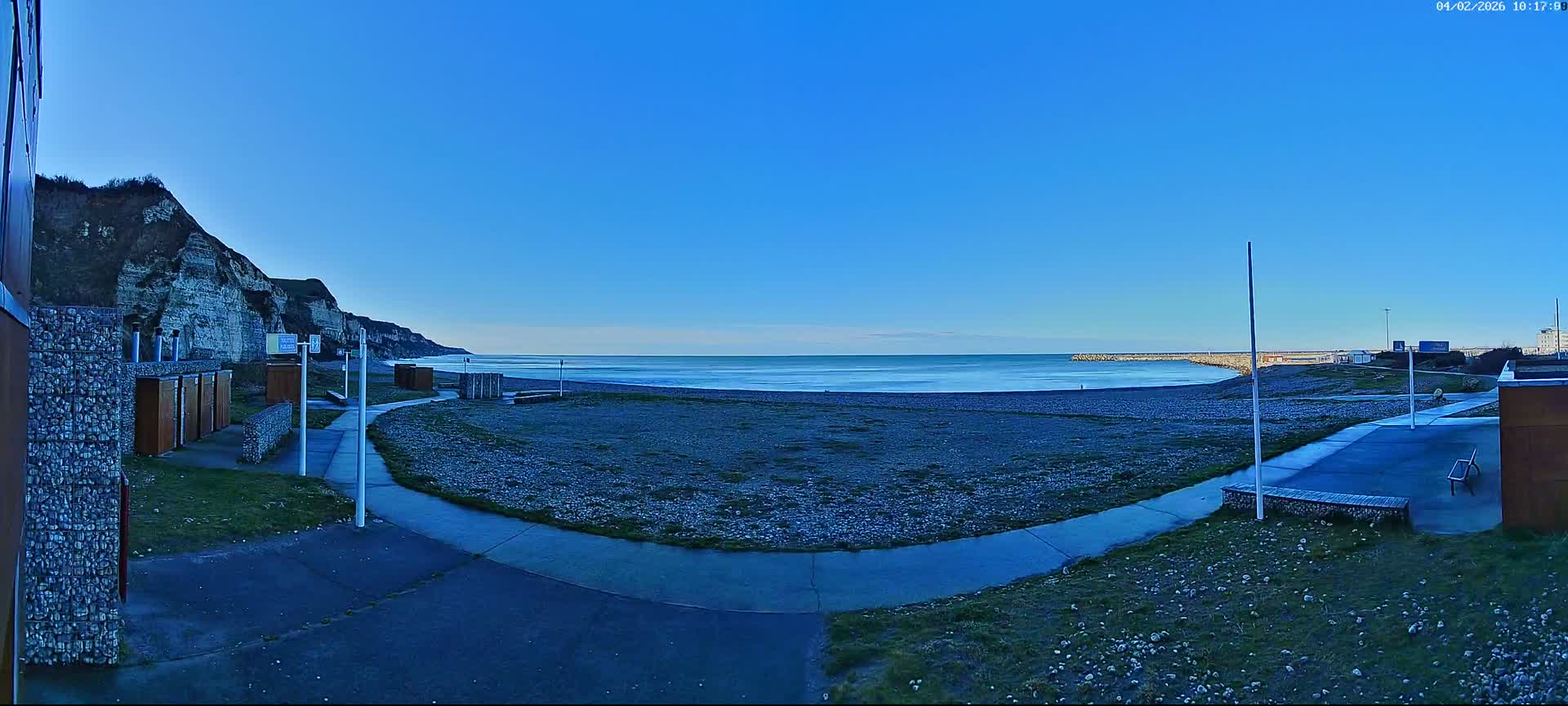 Plage de Saint-Jouin-Bruneval Beach Live Cam - Le Havre, Seine-Maritime, Normandie, France