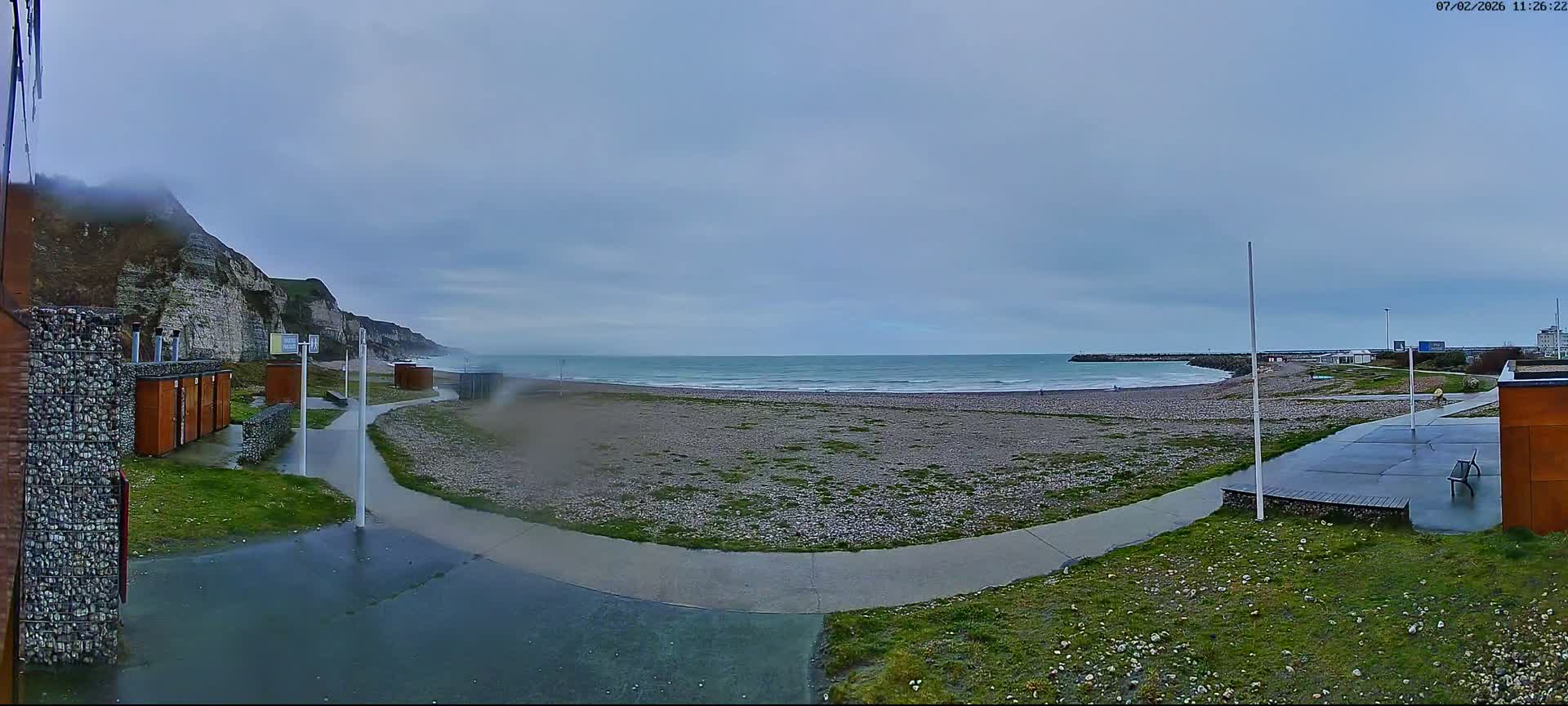 Plage de Saint-Jouin-Bruneval Beach Live Cam - Le Havre, Seine-Maritime, Normandie, France