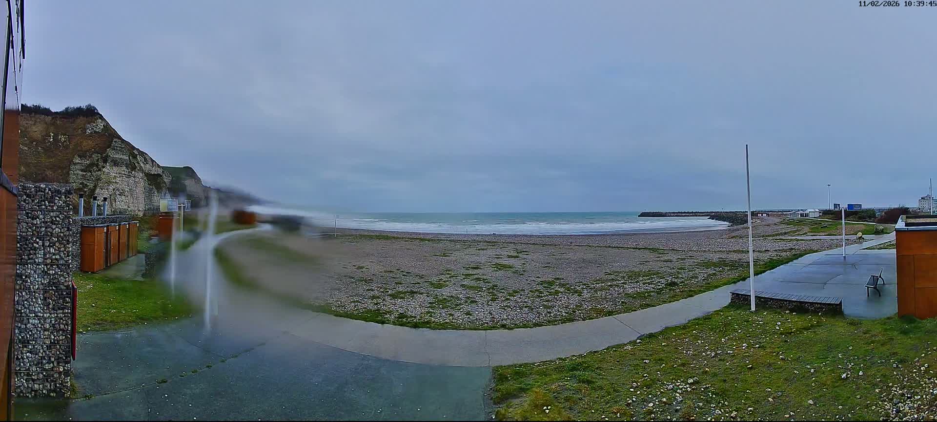 Plage de Saint-Jouin-Bruneval Beach Live Cam - Le Havre, Seine-Maritime, Normandie, France