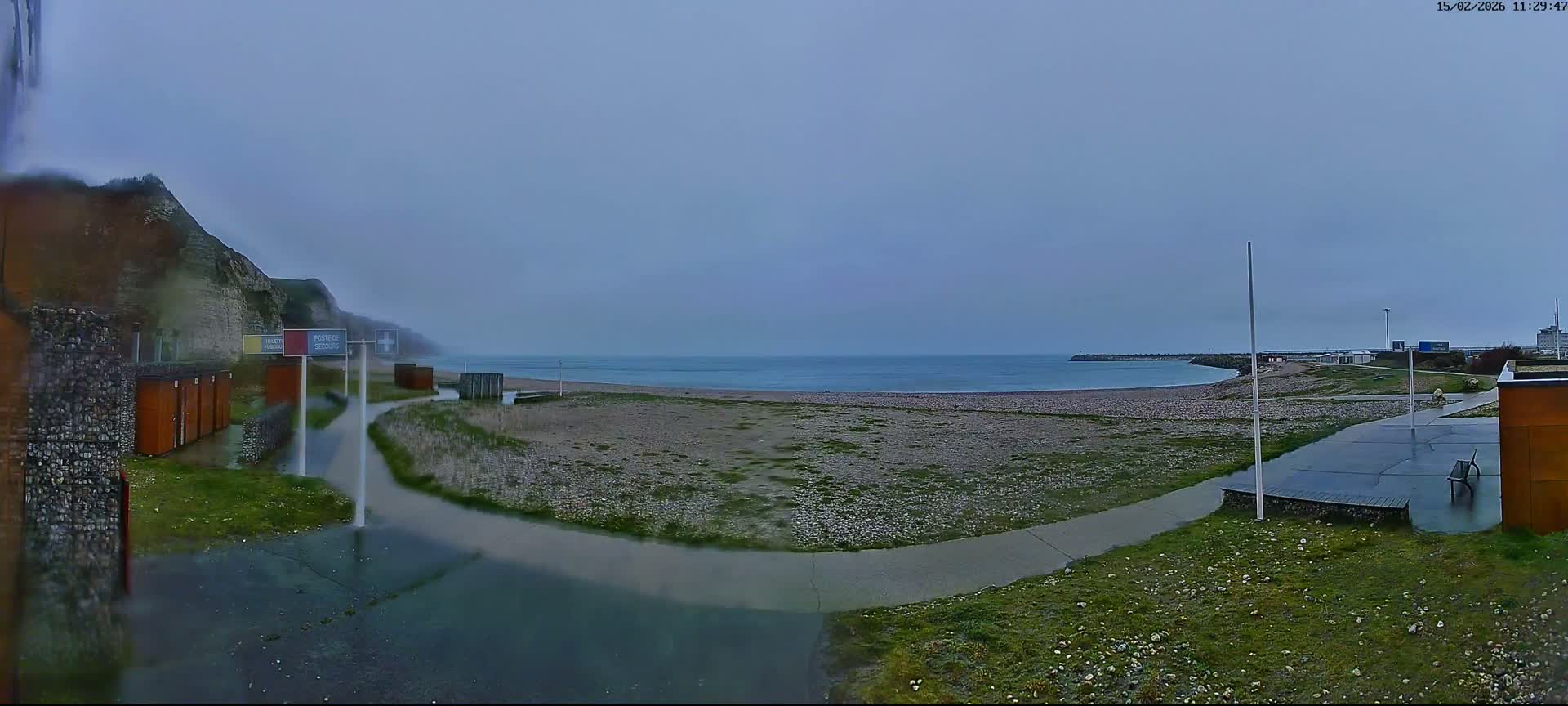Plage de Saint-Jouin-Bruneval Beach Live Cam - Le Havre, Seine-Maritime, Normandie, France