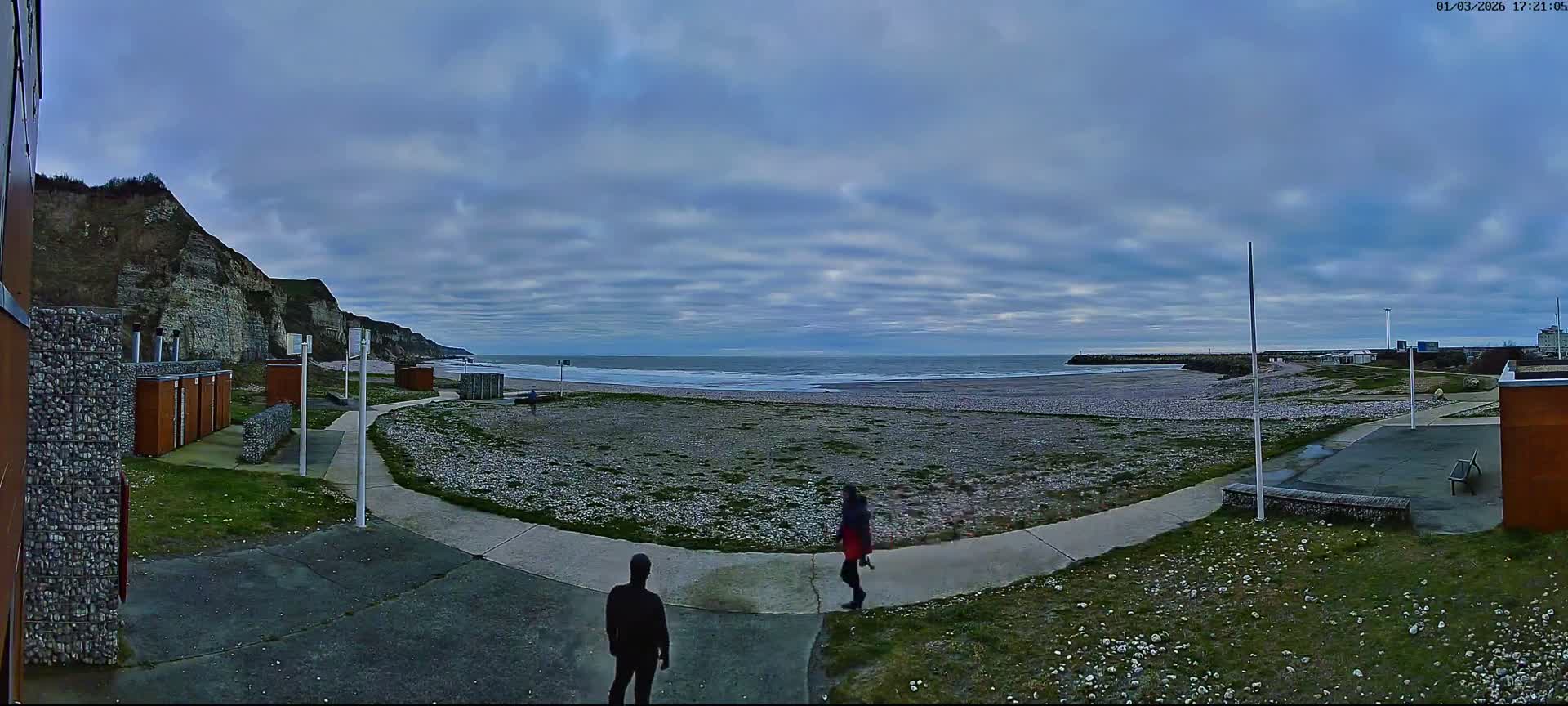 Plage de Saint-Jouin-Bruneval Beach Live Cam - Le Havre, Seine-Maritime, Normandie, France