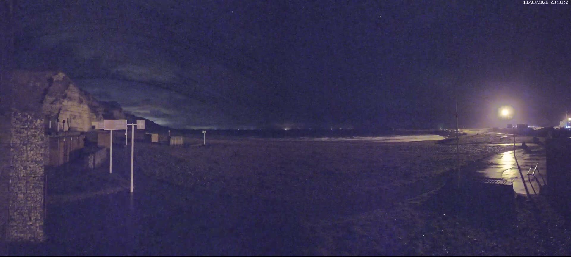 Plage de Saint-Jouin-Bruneval Beach Live Cam - Le Havre, Seine-Maritime, Normandie, France