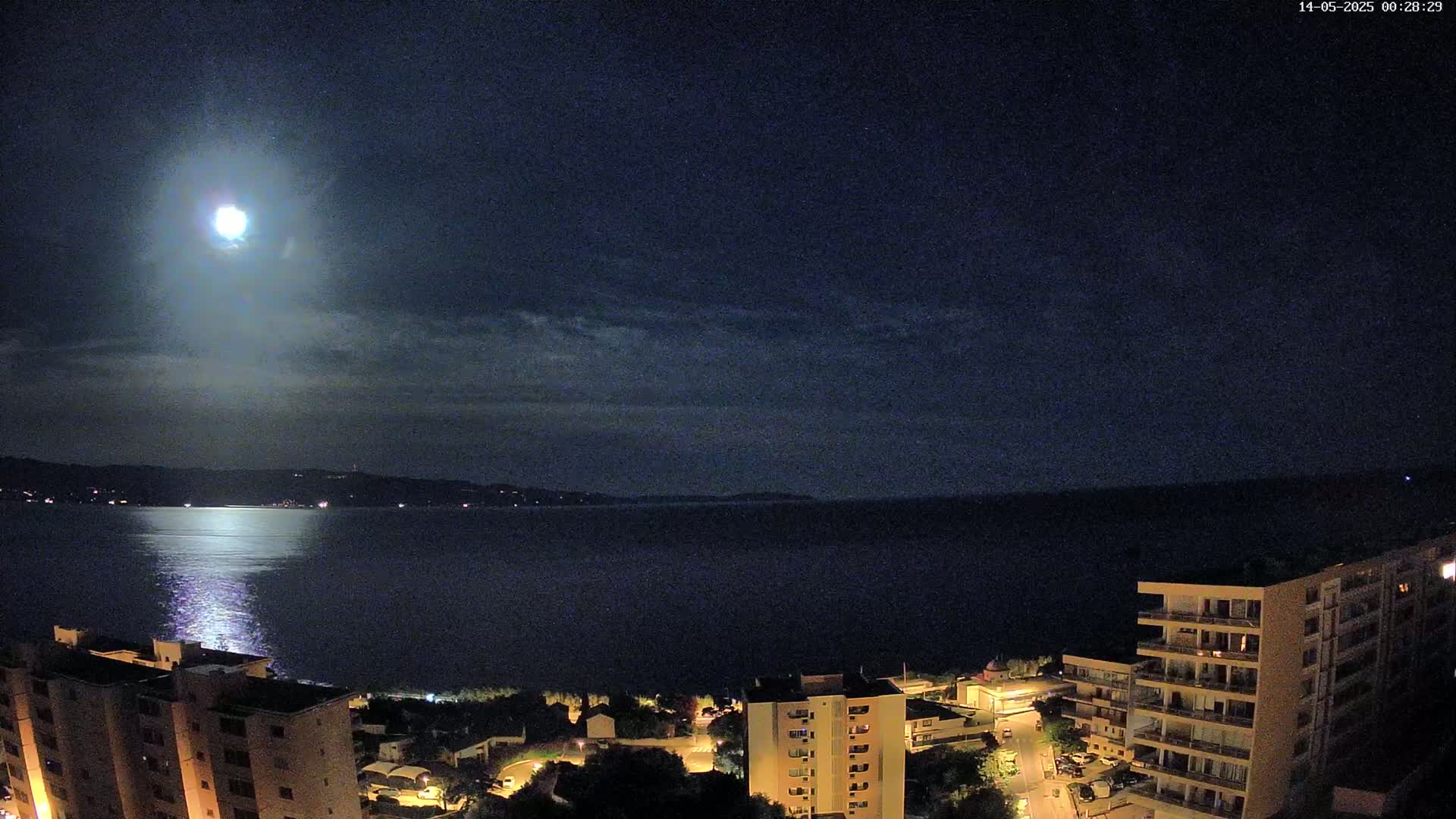 Ajaccio - Le Golfe d'Ajaccio Gulf & Coast Skyline Live Cam - Ajaccio, Corse-du-Sud, Corse , France