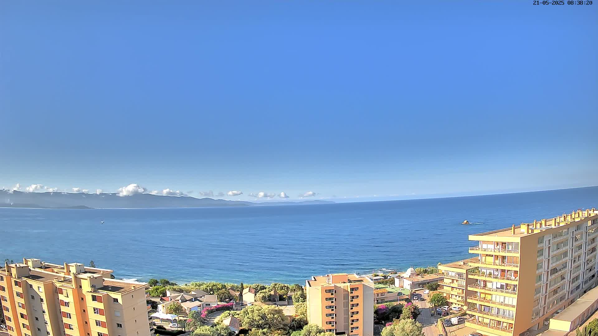 Ajaccio - Le Golfe d'Ajaccio Gulf & Coast Skyline Live Cam - Ajaccio, Corse-du-Sud, Corse , France