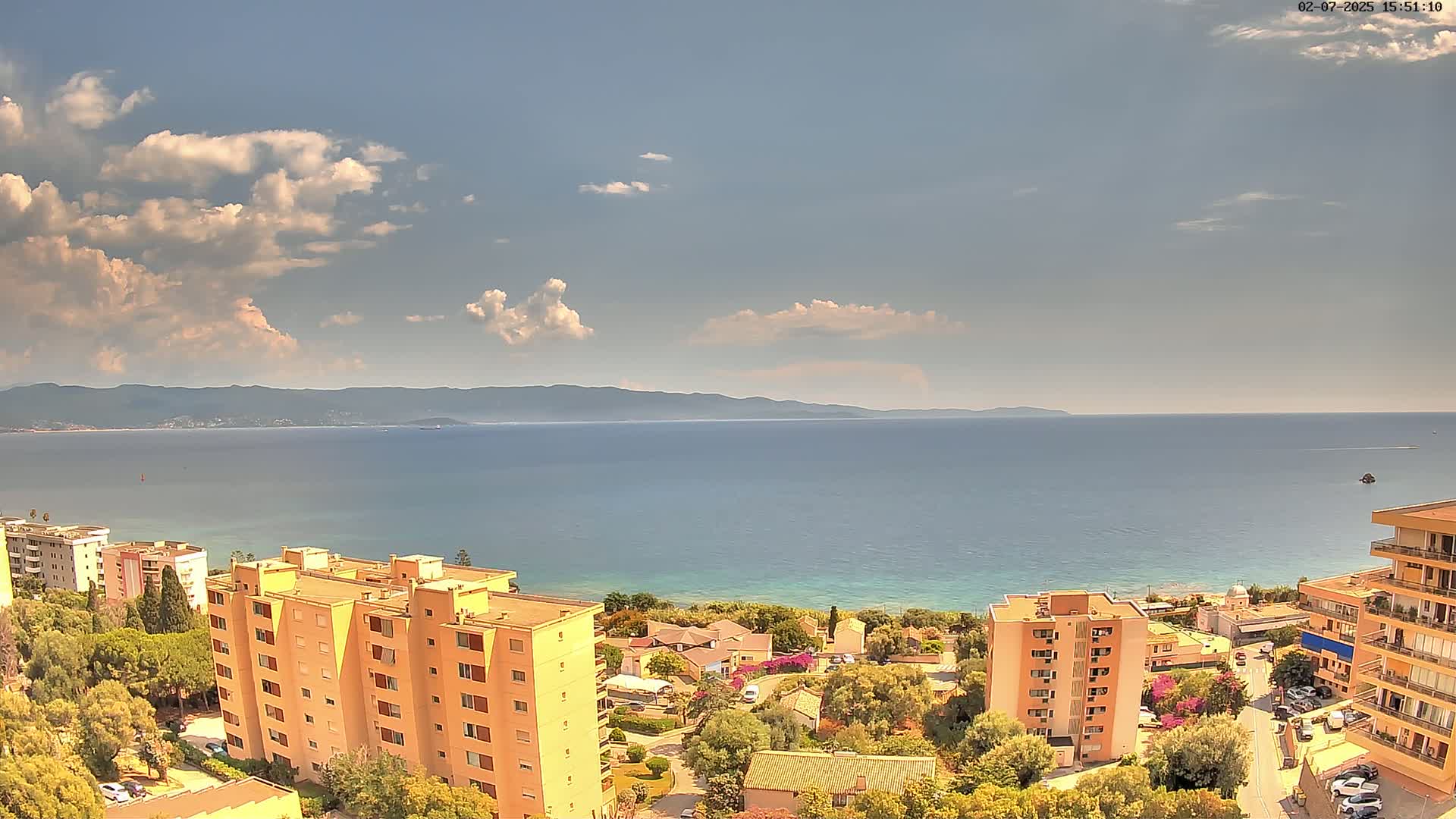 Ajaccio - Le Golfe d'Ajaccio Gulf & Coast Skyline Live Cam - Ajaccio, Corse-du-Sud, Corse , France