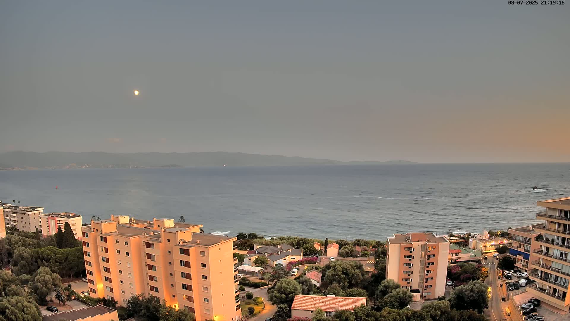 Ajaccio - Le Golfe d'Ajaccio Gulf & Coast Skyline Live Cam - Ajaccio, Corse-du-Sud, Corse , France