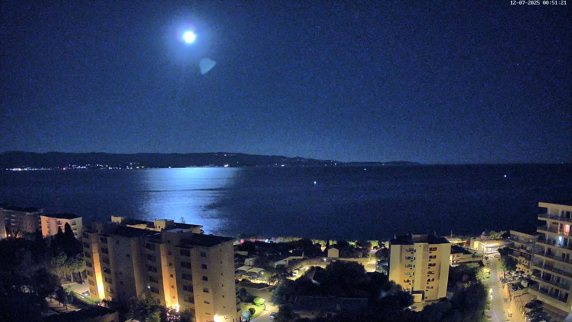 Ajaccio - Le Golfe d'Ajaccio Gulf & Coast Skyline Live Cam - Ajaccio, Corse-du-Sud, Corse , France