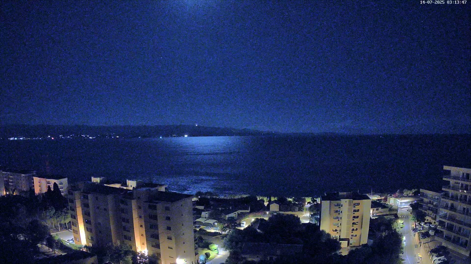 Ajaccio - Le Golfe d'Ajaccio Gulf & Coast Skyline Live Cam - Ajaccio, Corse-du-Sud, Corse , France