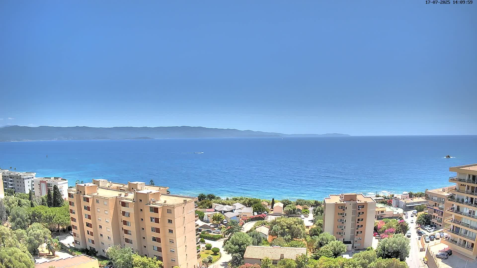 Ajaccio - Le Golfe d'Ajaccio Gulf & Coast Skyline Live Cam - Ajaccio, Corse-du-Sud, Corse , France
