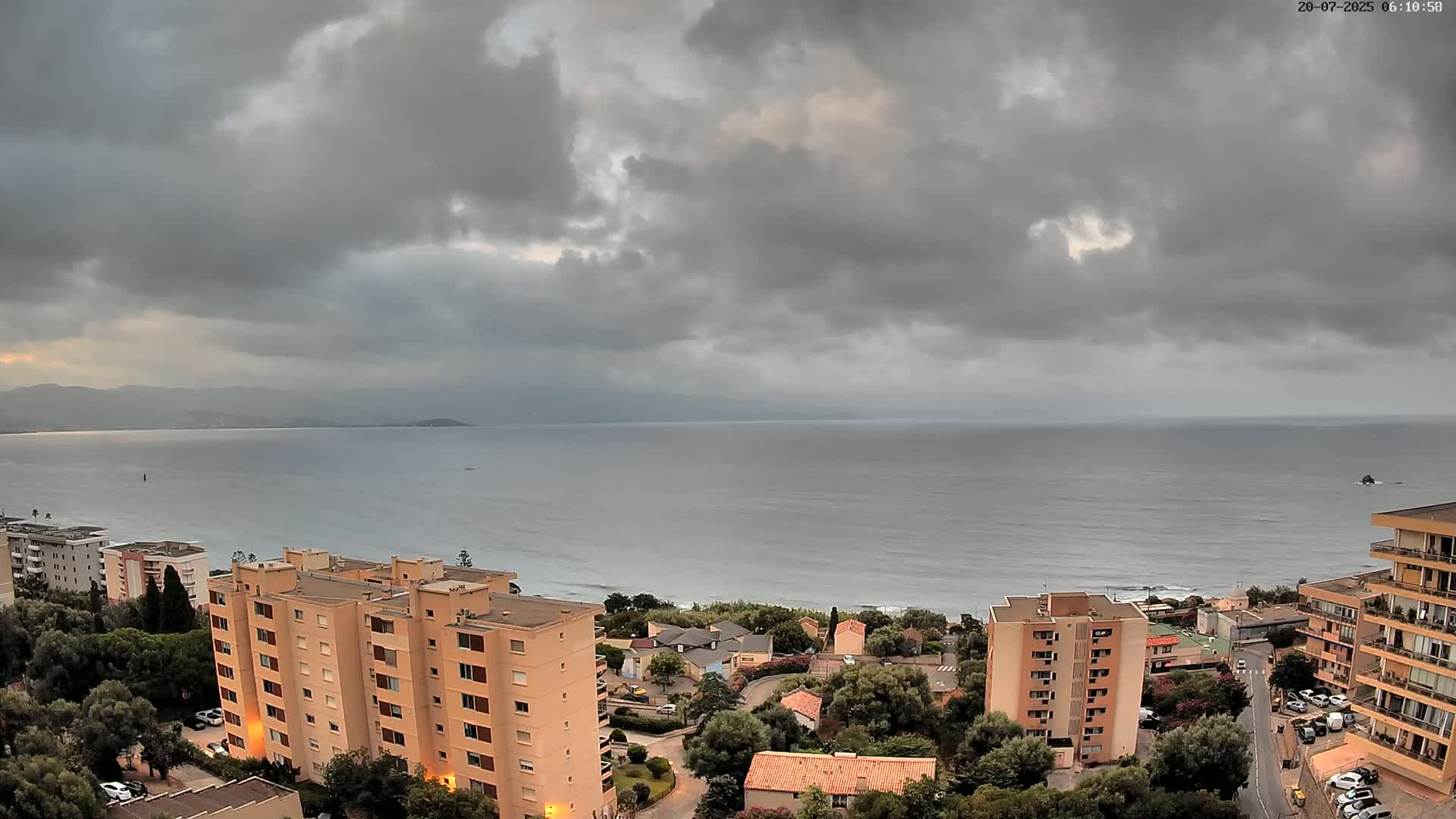 Ajaccio - Le Golfe d'Ajaccio Gulf & Coast Skyline Live Cam - Ajaccio, Corse-du-Sud, Corse , France