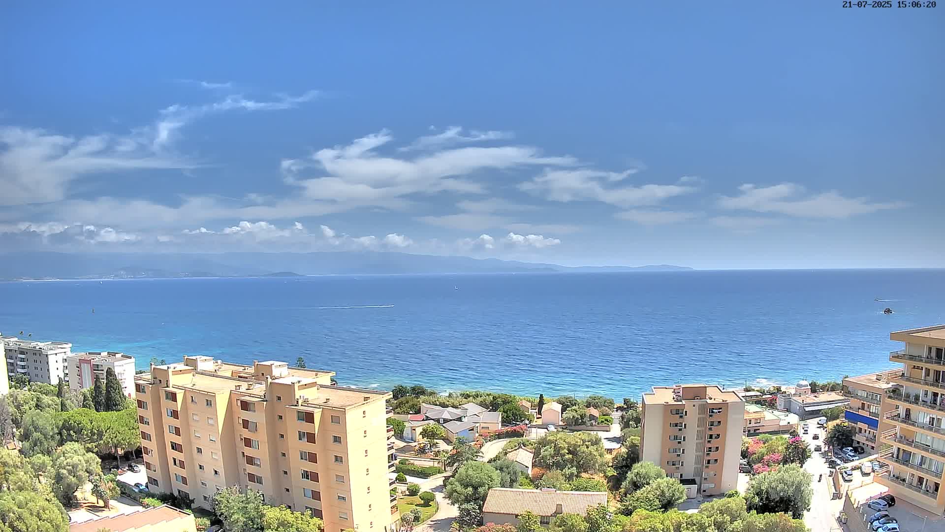 Ajaccio - Le Golfe d'Ajaccio Gulf & Coast Skyline Live Cam - Ajaccio, Corse-du-Sud, Corse , France