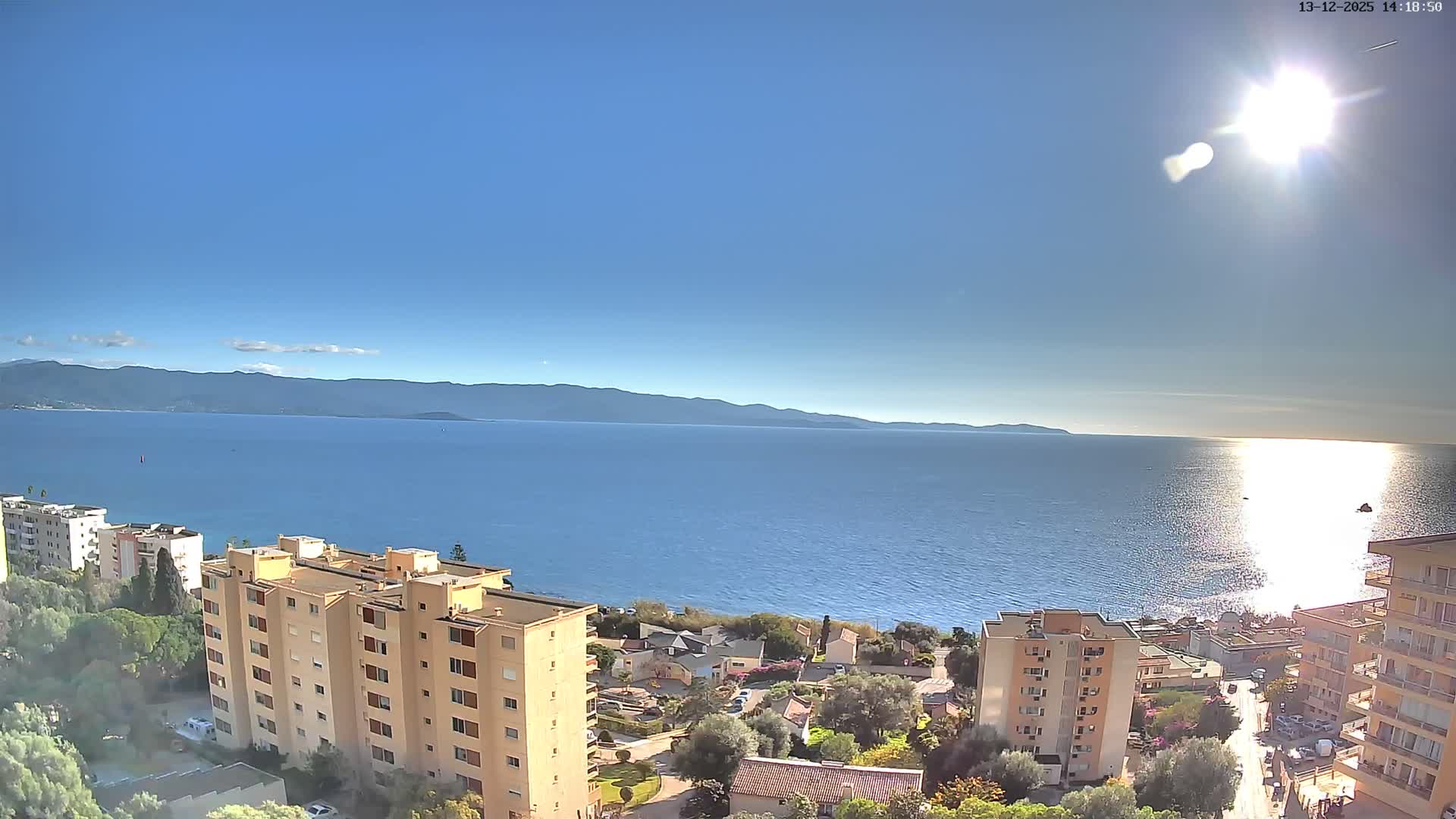 Ajaccio - Le Golfe d'Ajaccio Gulf & Coast Skyline Live Cam - Ajaccio, Corse-du-Sud, Corse , France
