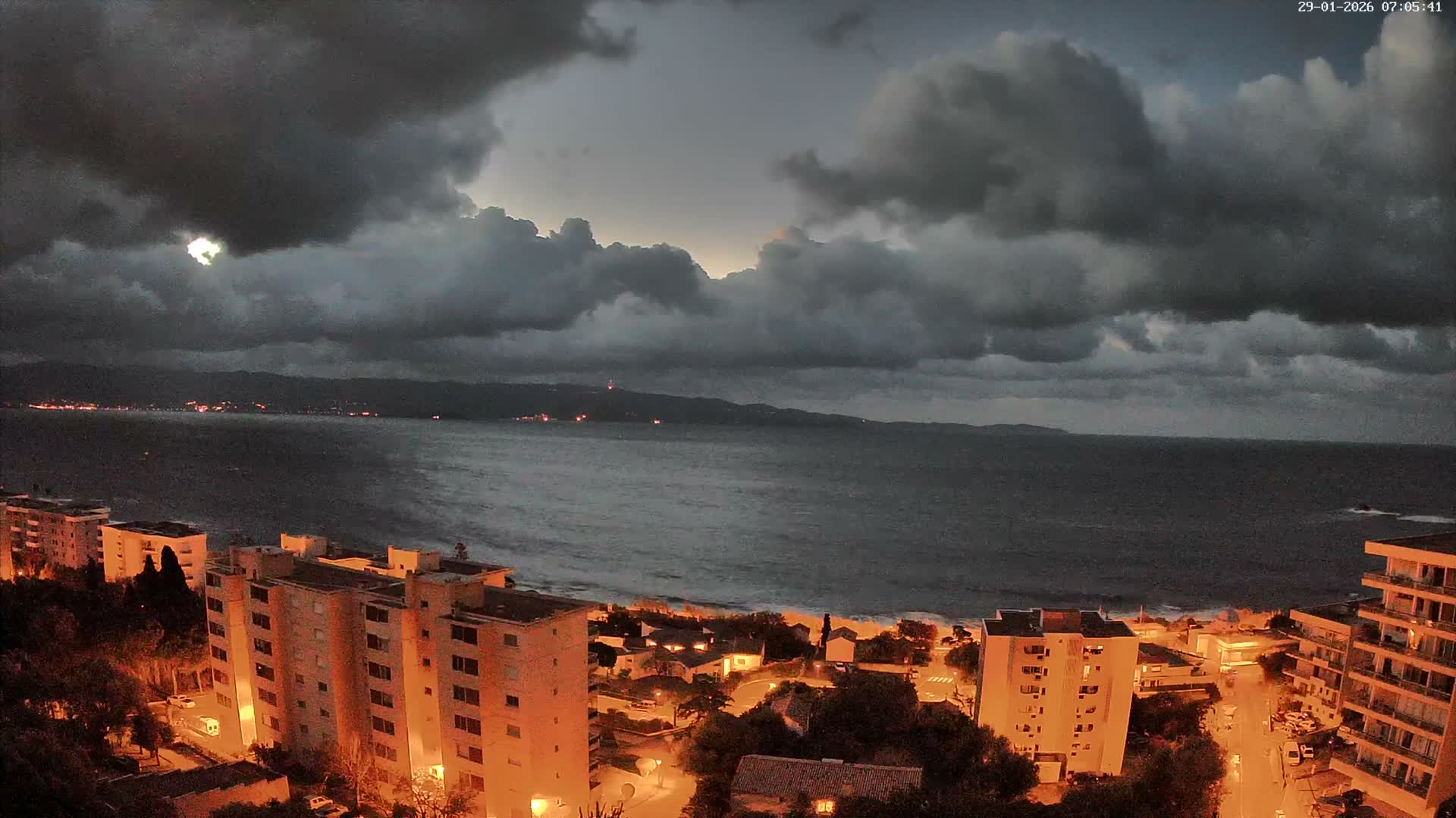 Ajaccio - Le Golfe d'Ajaccio Gulf & Coast Skyline Live Cam - Ajaccio, Corse-du-Sud, Corse , France