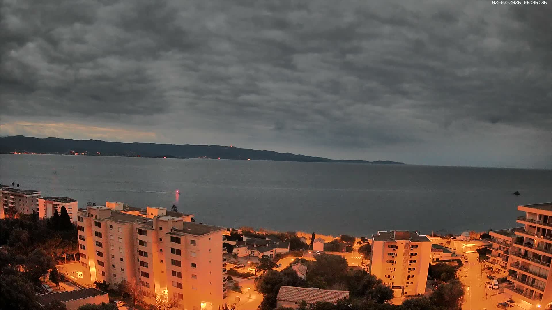 Ajaccio - Le Golfe d'Ajaccio Gulf & Coast Skyline Live Cam - Ajaccio, Corse-du-Sud, Corse , France