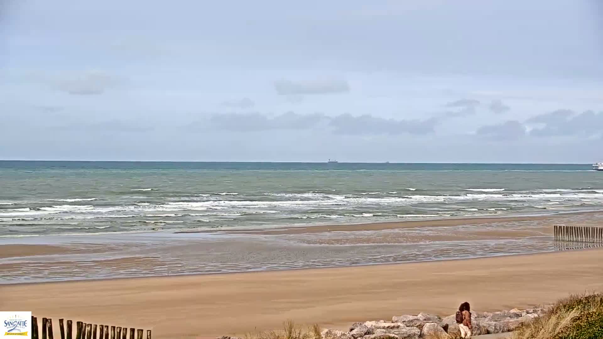 Plage de Sangatte Beach  Live Cam - Calais, Pas-de-Calais, Hauts-de-France, France