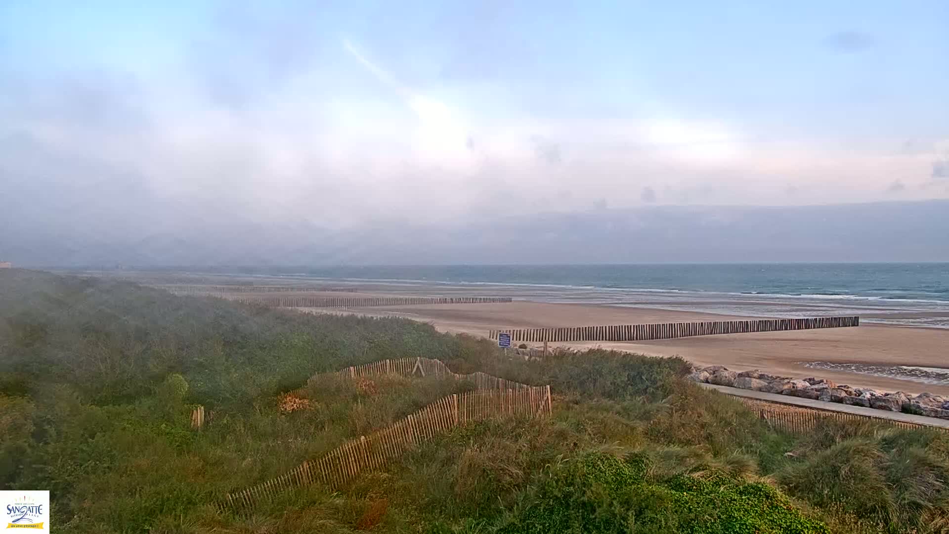 Plage de Sangatte Beach  Live Cam - Calais, Pas-de-Calais, Hauts-de-France, France