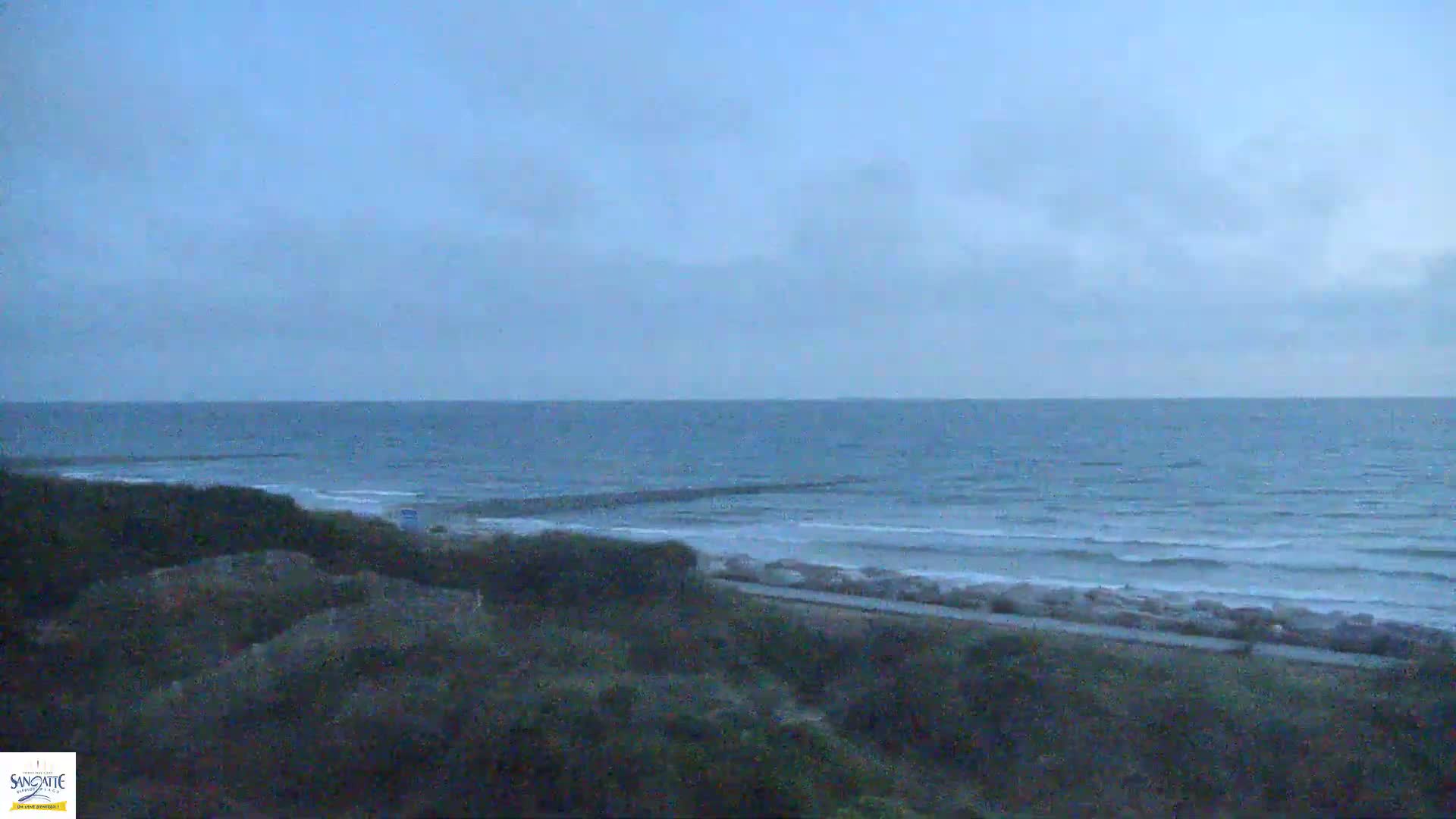 Plage de Sangatte Beach  Live Cam - Calais, Pas-de-Calais, Hauts-de-France, France