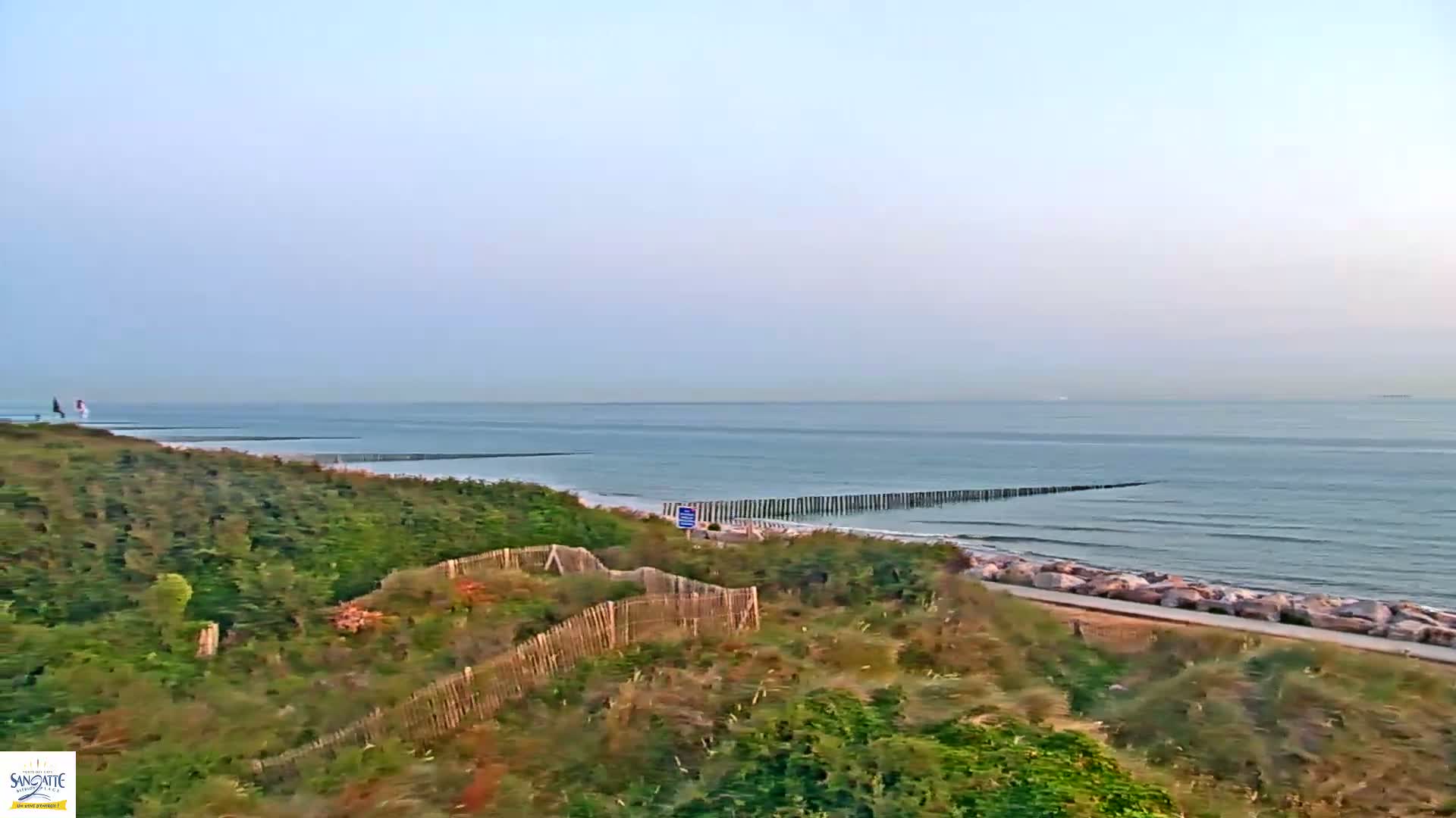 Plage de Sangatte Beach  Live Cam - Calais, Pas-de-Calais, Hauts-de-France, France