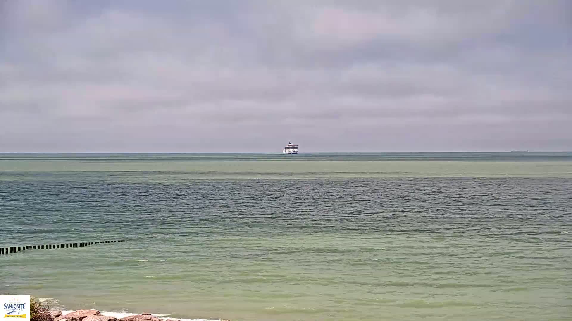 Plage de Sangatte Beach  Live Cam - Calais, Pas-de-Calais, Hauts-de-France, France