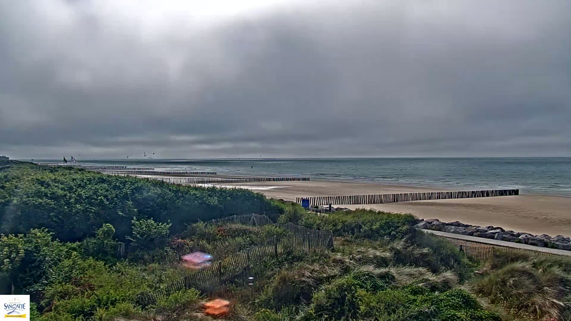 Plage de Sangatte Beach  Live Cam - Calais, Pas-de-Calais, Hauts-de-France, France