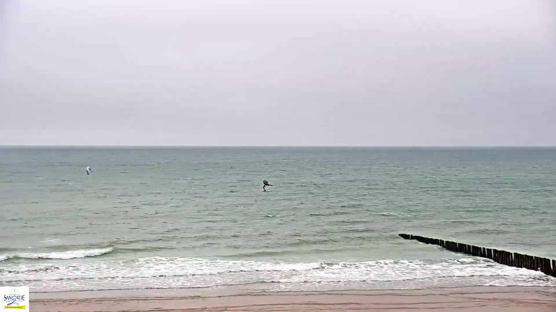 Plage de Sangatte Beach  Live Cam - Calais, Pas-de-Calais, Hauts-de-France, France