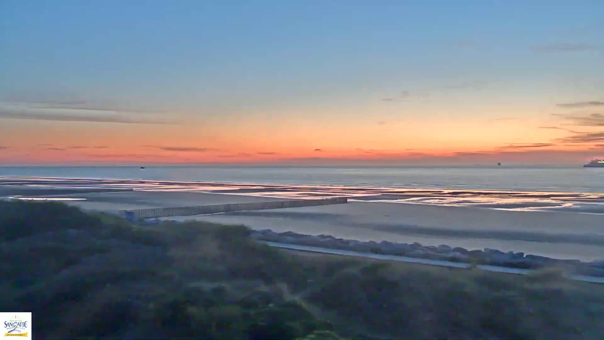 Plage de Sangatte Beach  Live Cam - Calais, Pas-de-Calais, Hauts-de-France, France