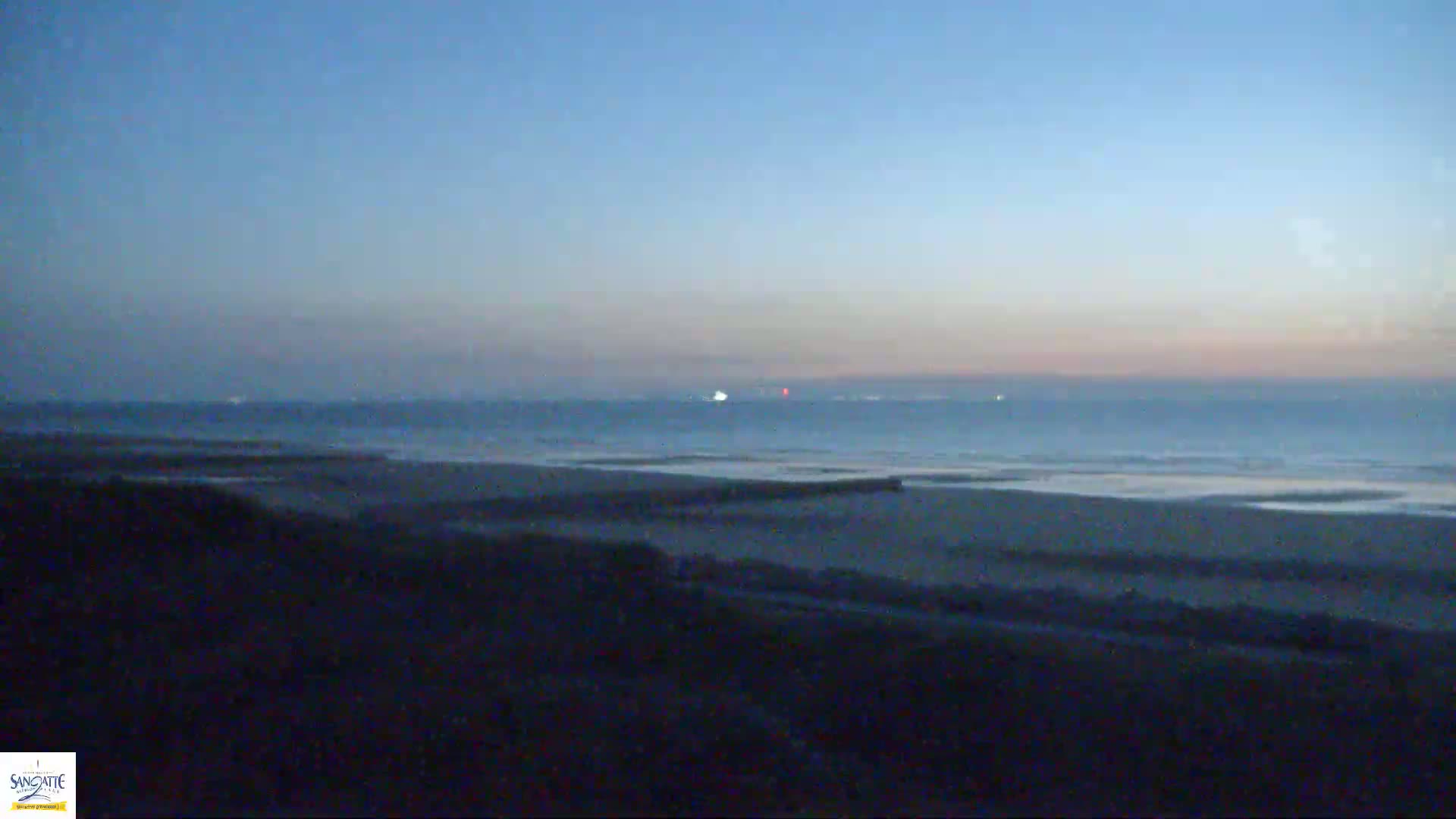 Plage de Sangatte Beach  Live Cam - Calais, Pas-de-Calais, Hauts-de-France, France
